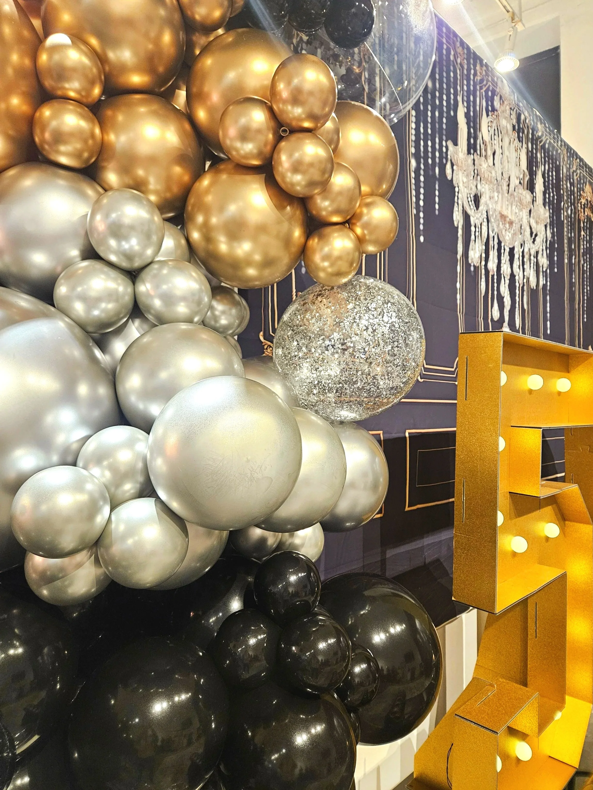50th Birthday Balloon Décor | Black, Gold & Silver Luxury Setup