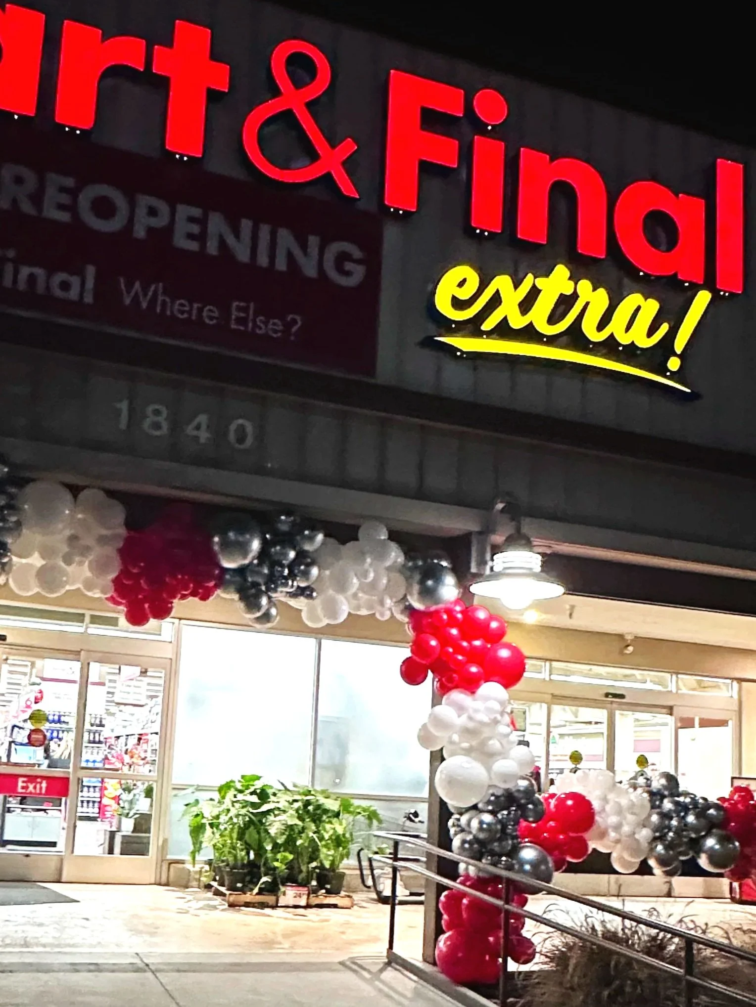 Smart & Final Grand Opening | Balloon Arch Bay Area