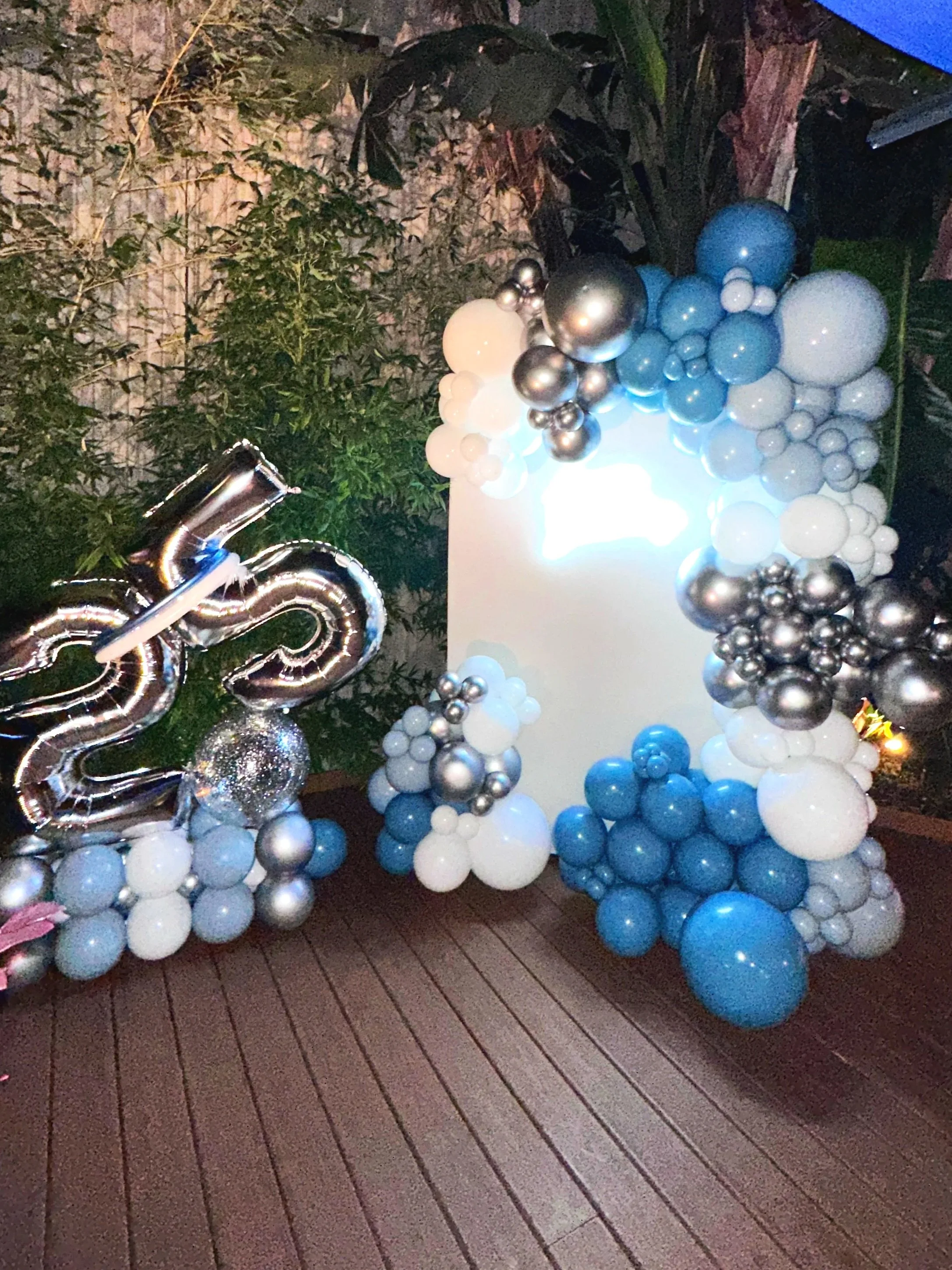 25th-birthday-balloon-decor-san-francisco-blue-silver3.jpg