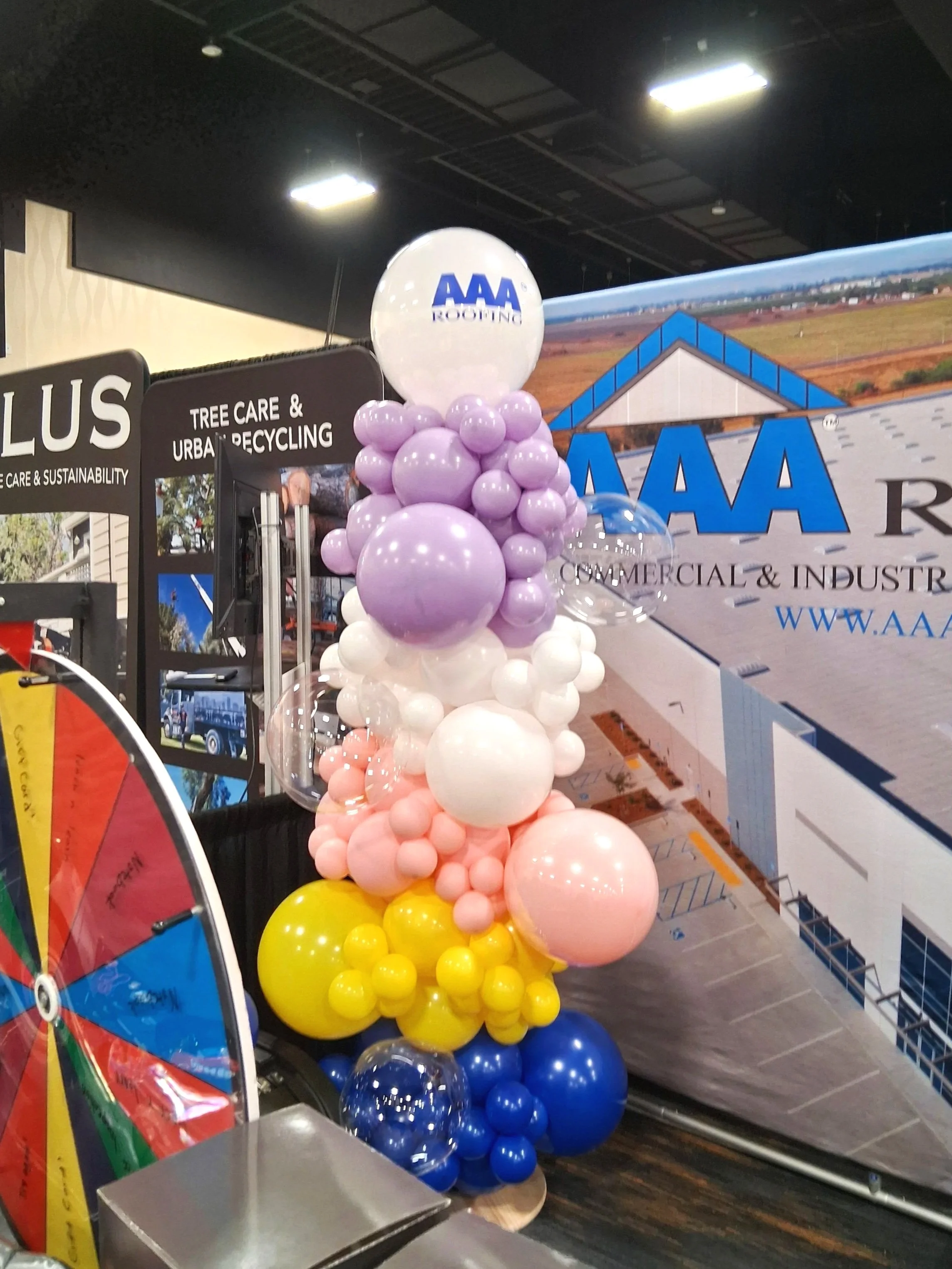 Custom Logo Balloon Column | Corporate Trade Show Decor