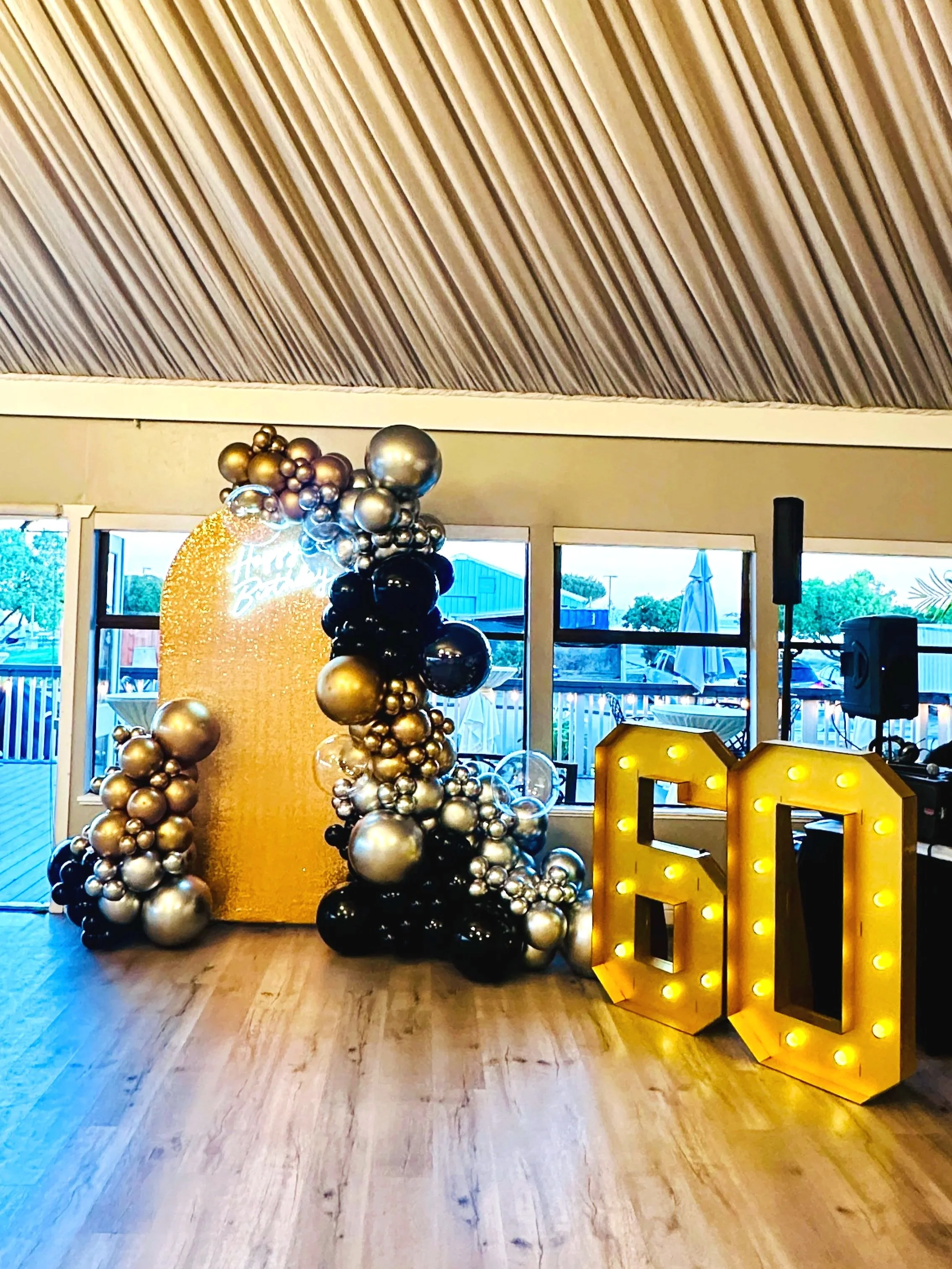 60th Birthday Gold Balloon Decor | San Mateo