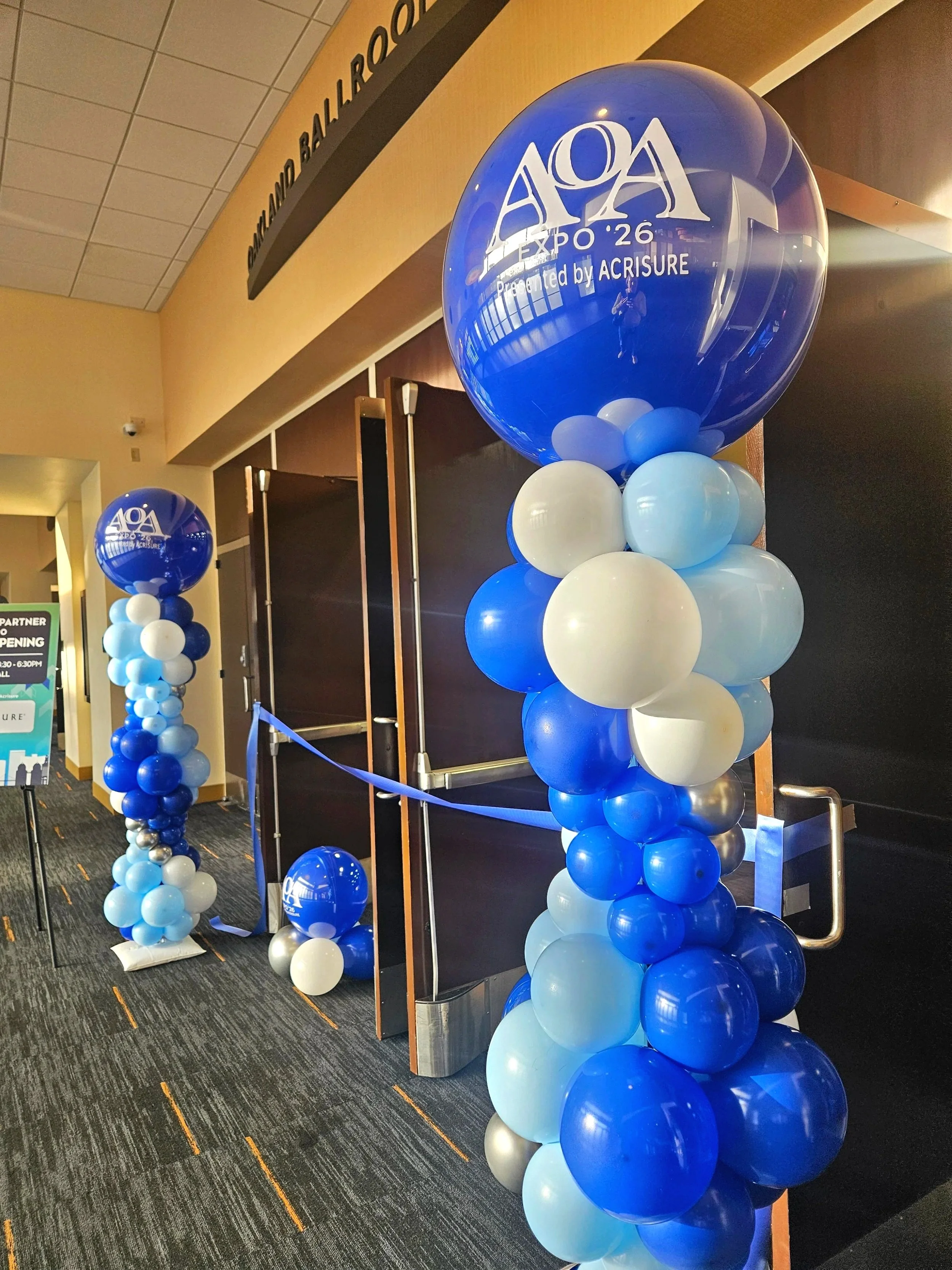 Annual Corporate Event Decor | Marriott Conference Center Oakland