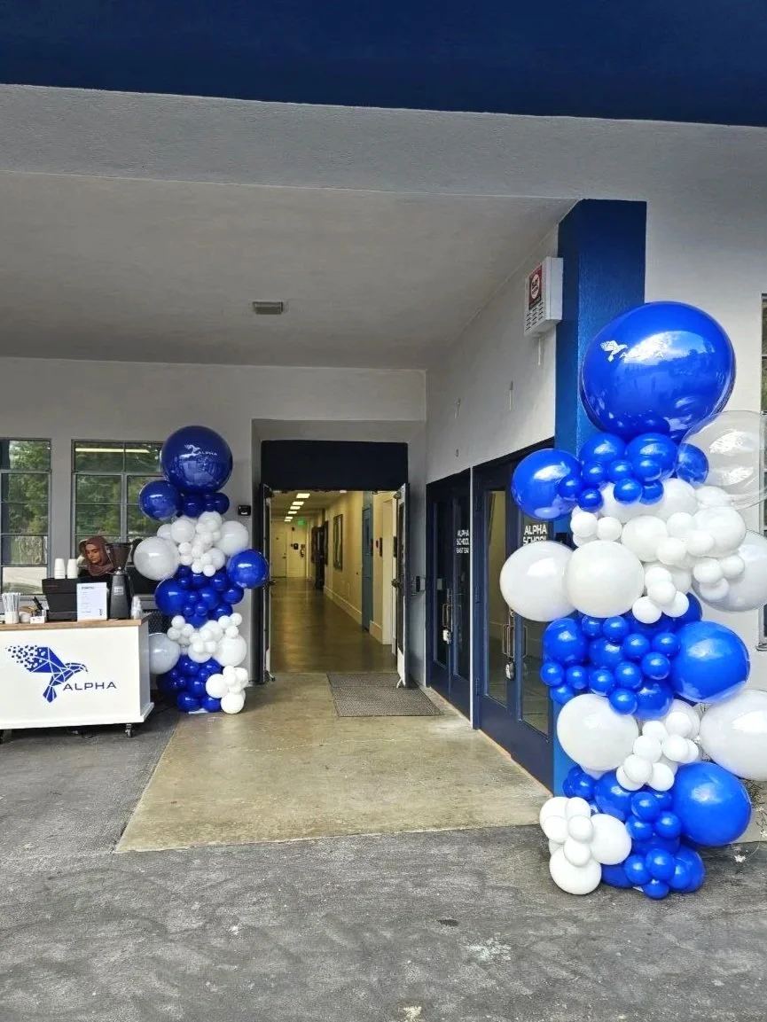 Alpha Public Schools Entrance Balloon Columns