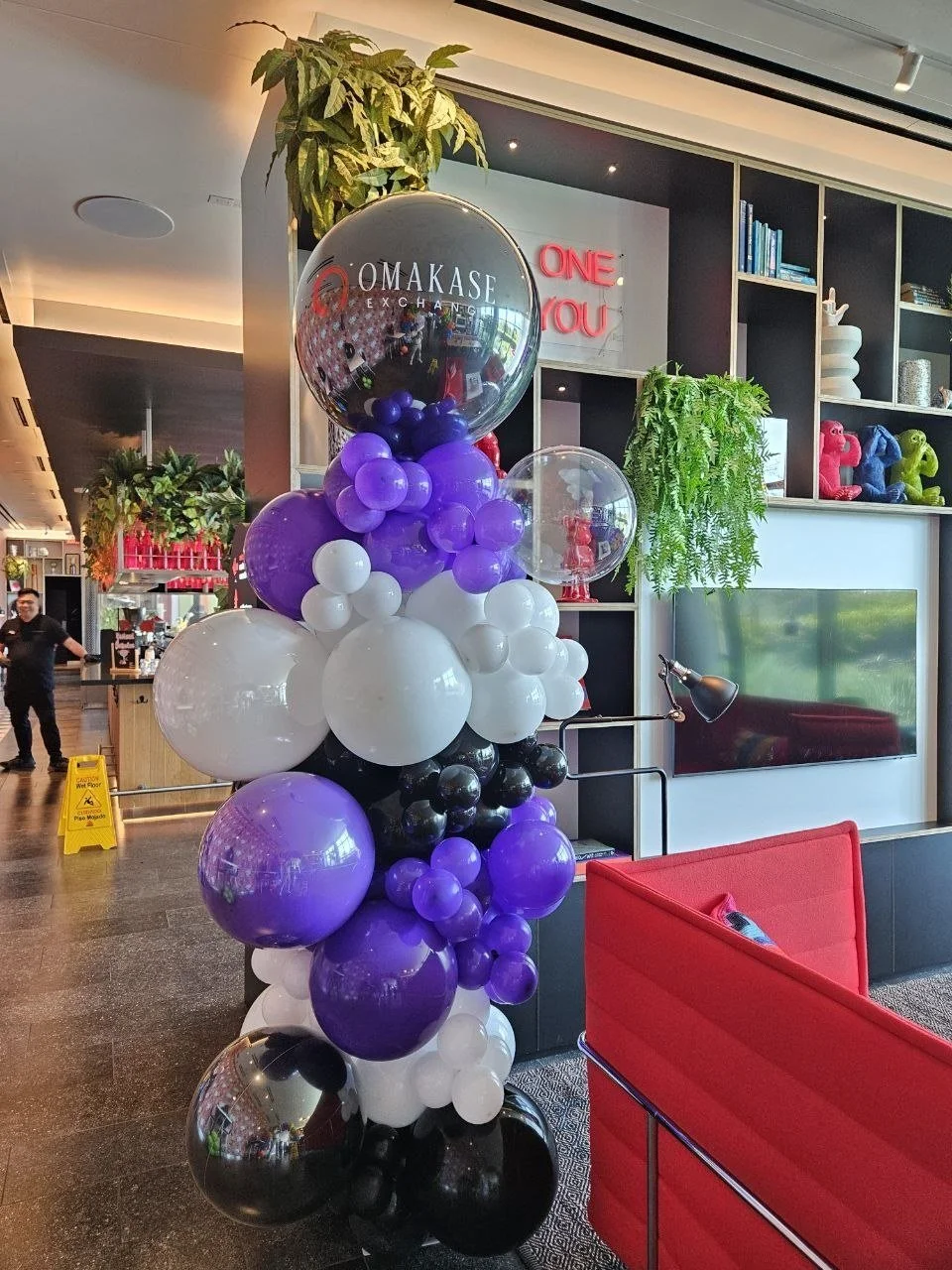 Omakase Exchange Corporate Event Balloon Column