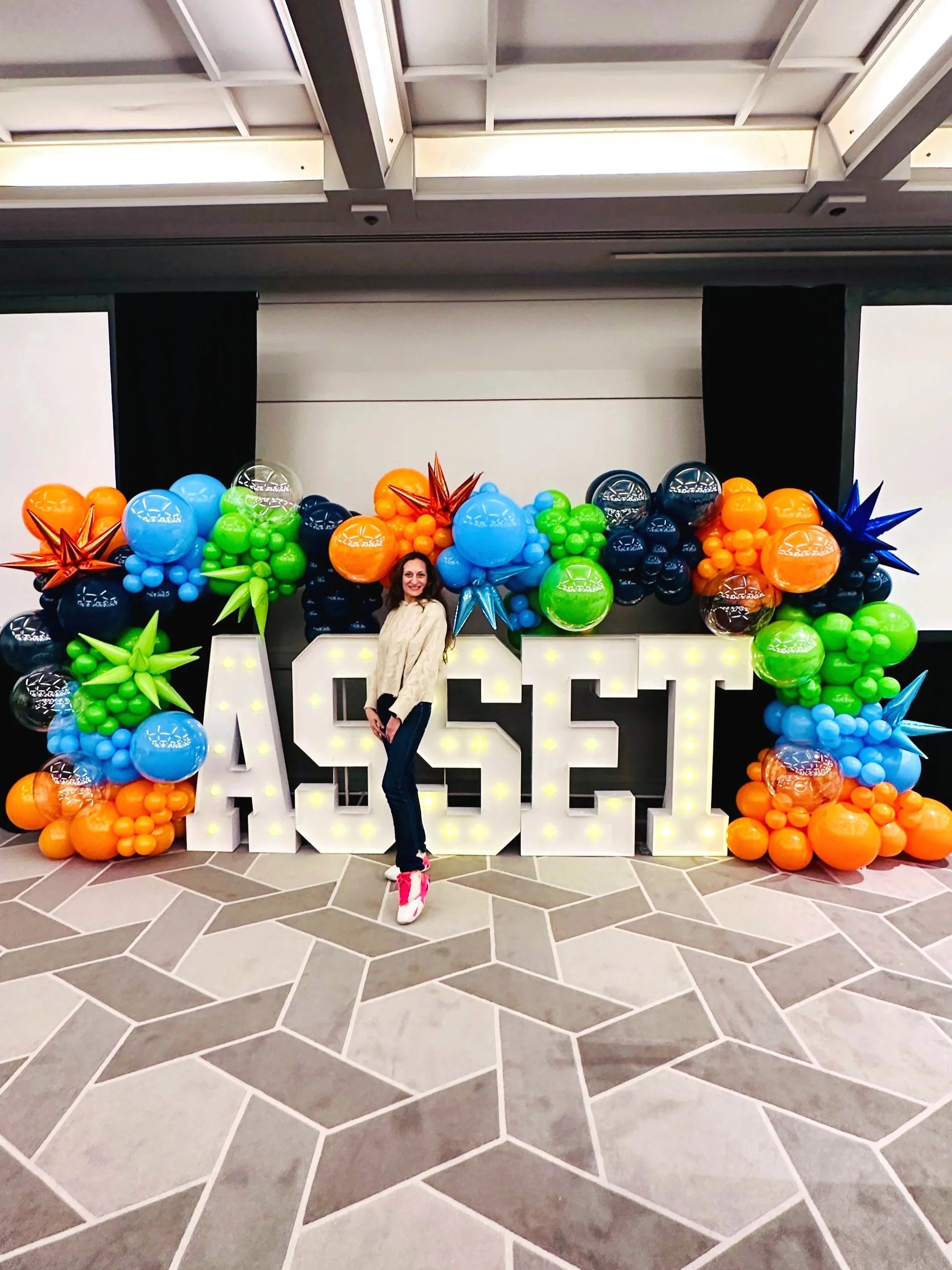 Corporate Event Decor at Hotel Kabuki San Francisco | Conference Balloon Design