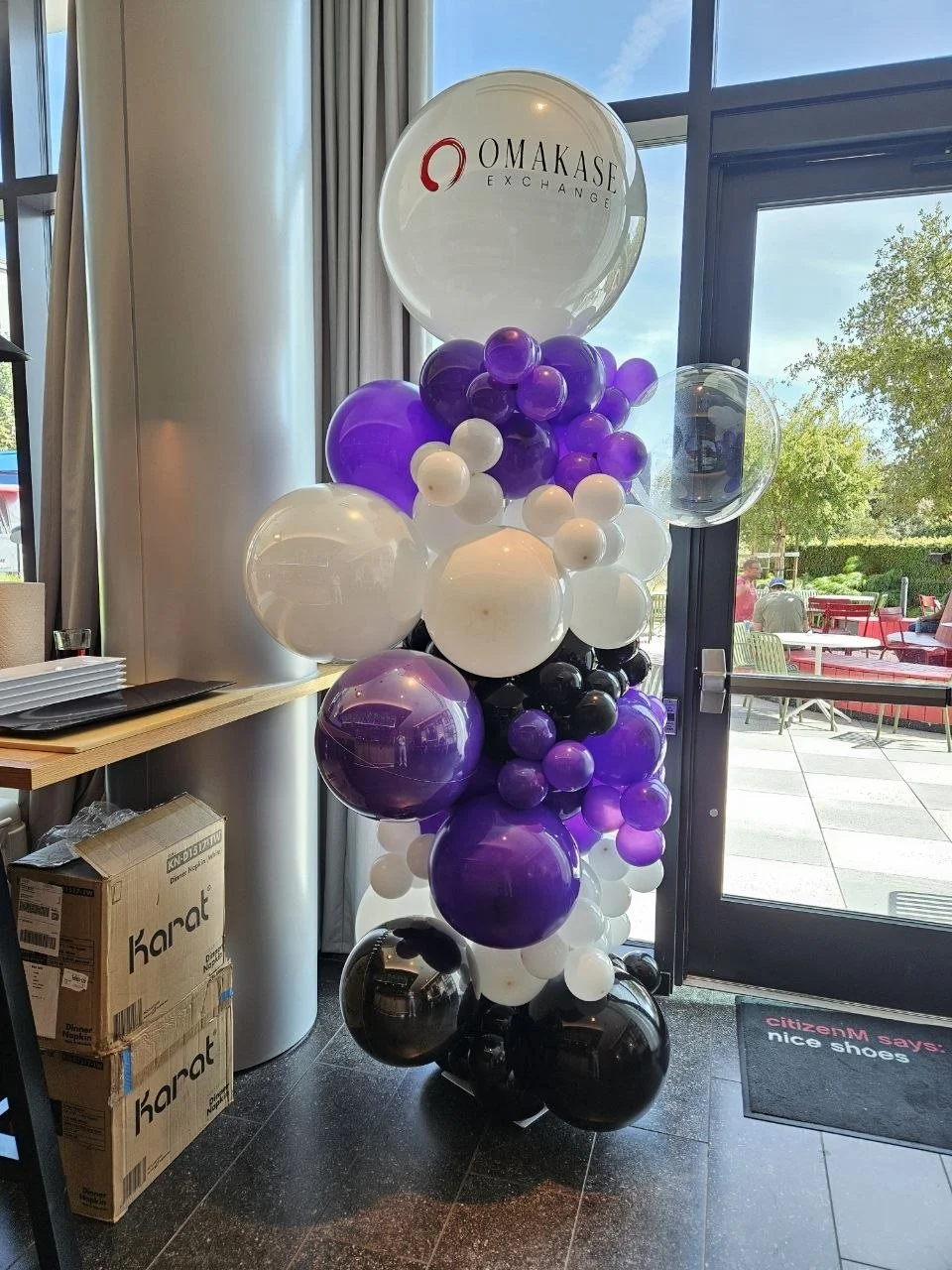 Omakase Exchange Corporate Event Balloon Column