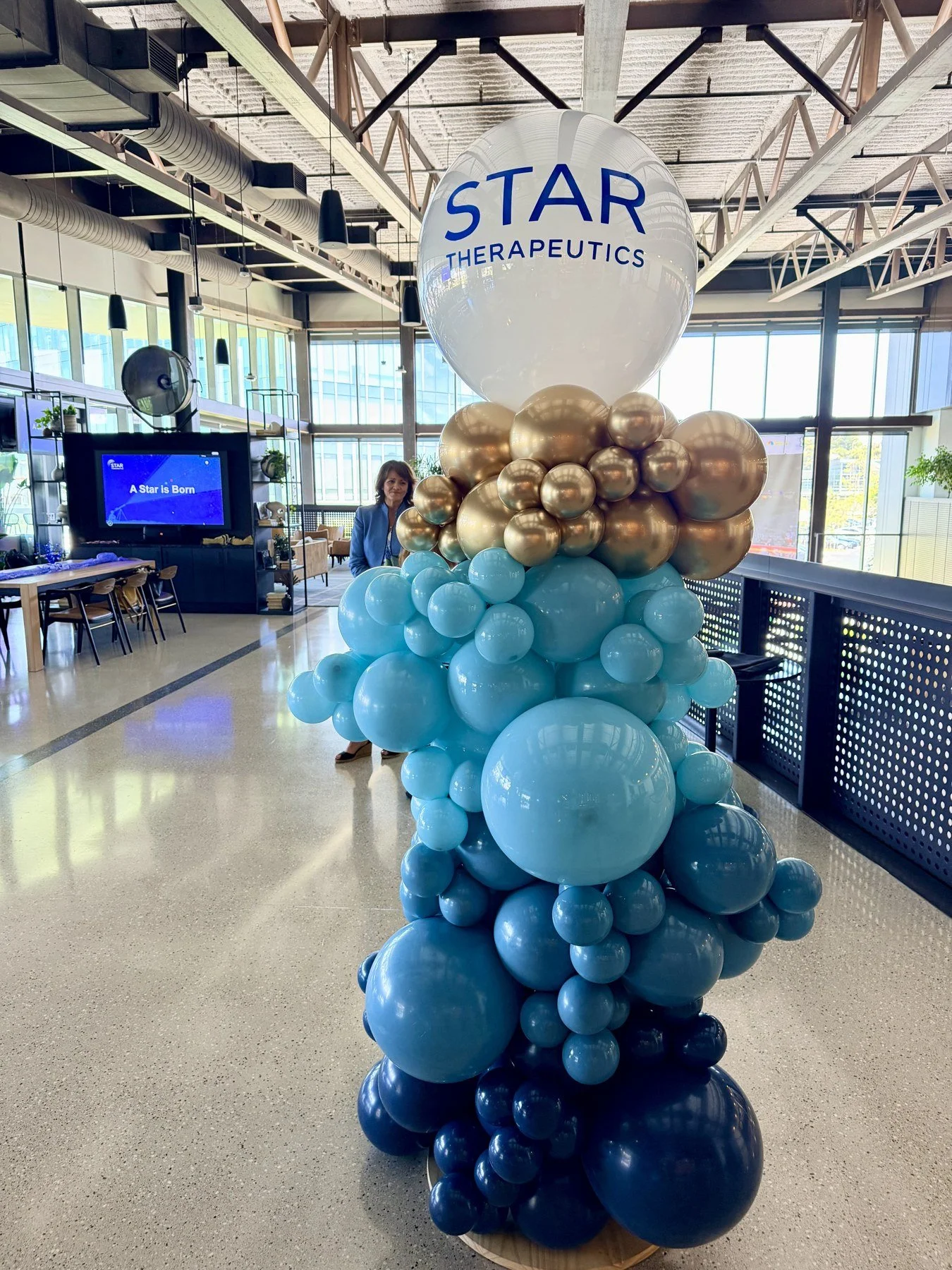 Star Therapeutics Corporate Balloon Column | Office