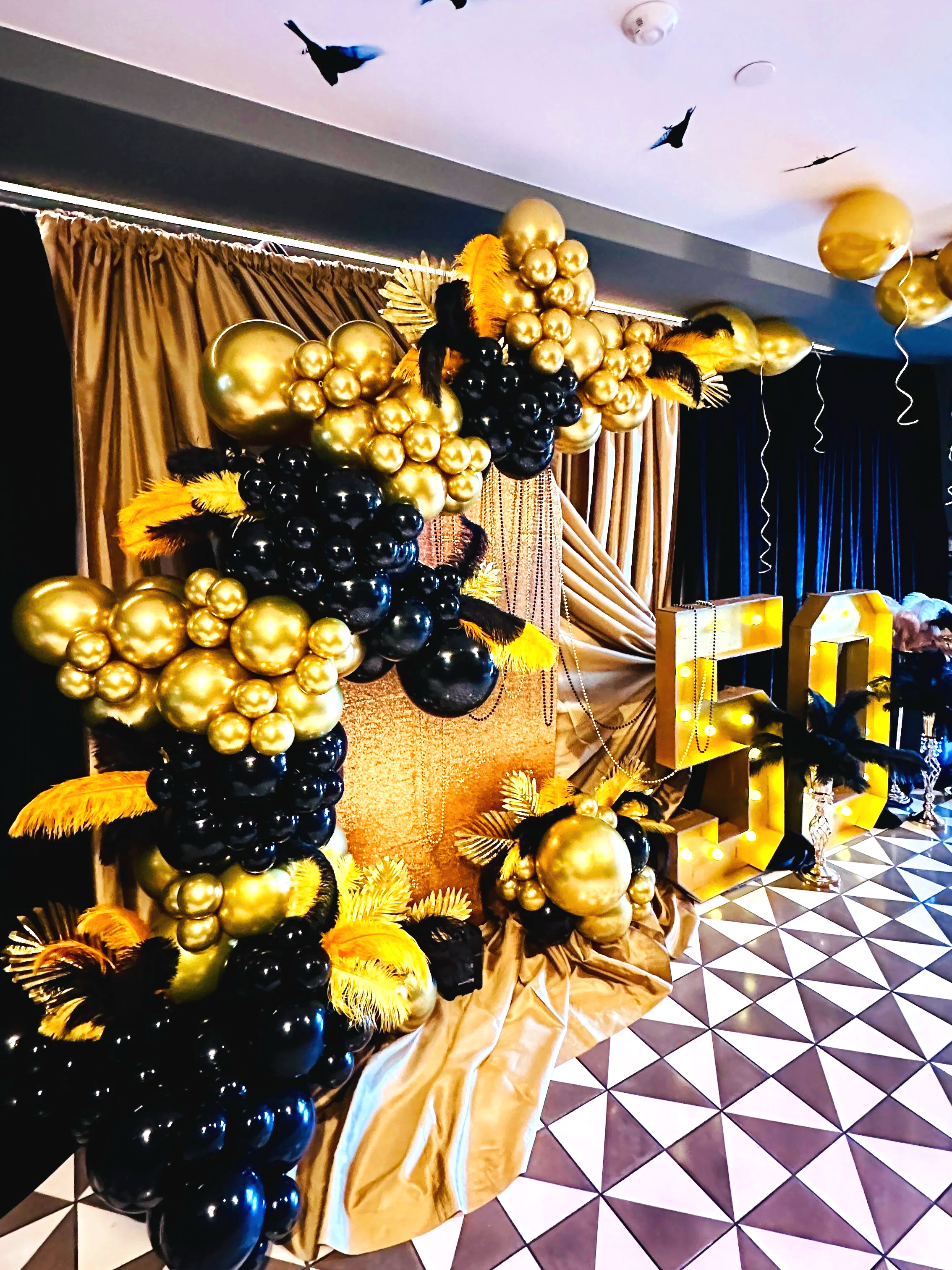 Gatsby-Inspired 50th Birthday Décor | Black & Gold Luxury Celebration