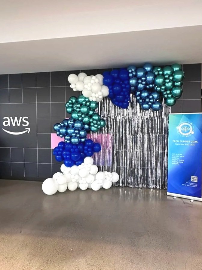 amazon-tech-summit-2025-balloon-decor.jpg