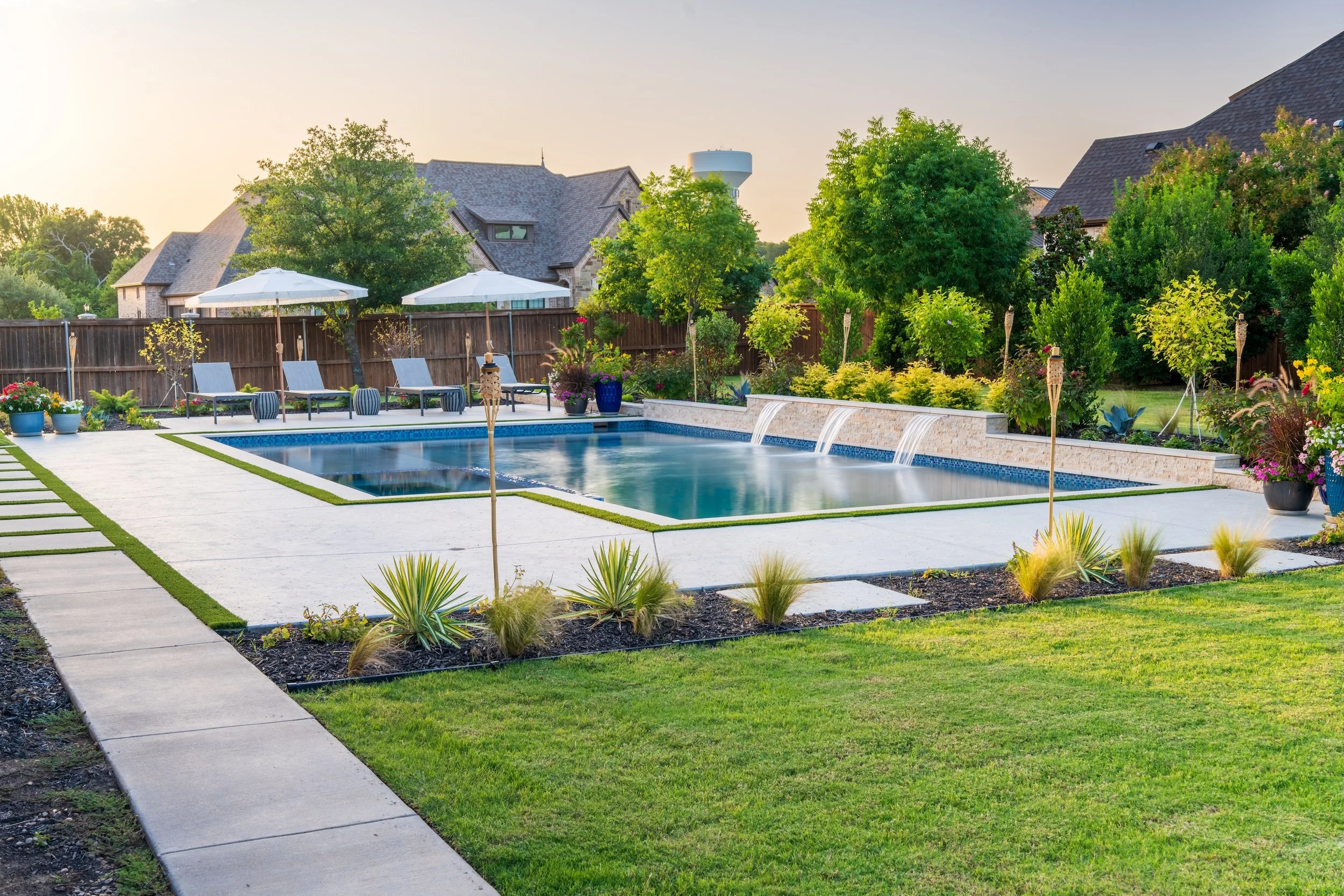 custom pool builder completed project in Keller, Texas