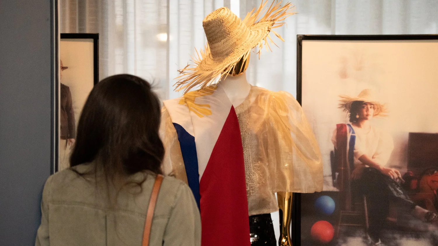 A styled look on a mannequin at Prologue