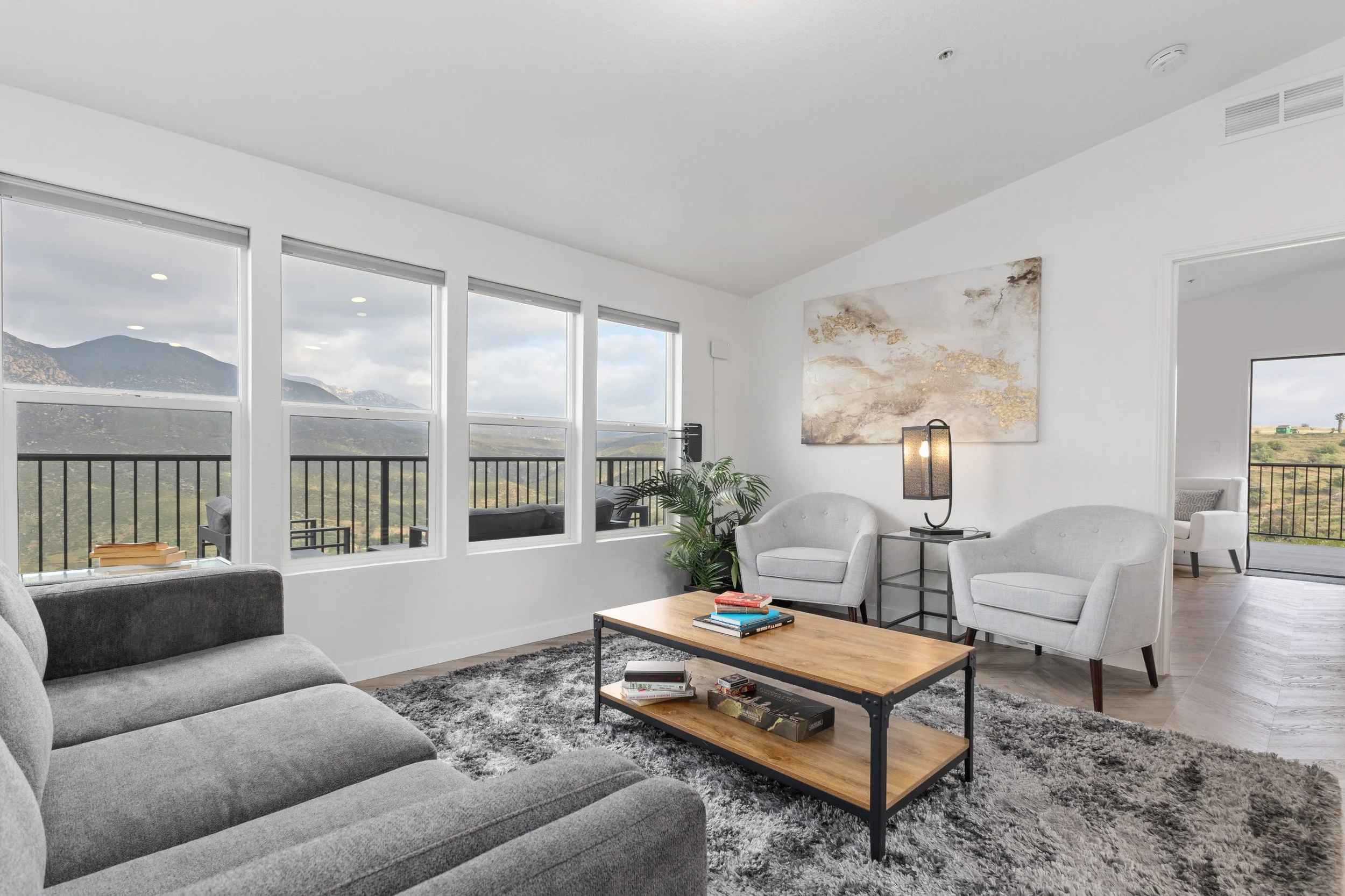 Mountain retreat_003.jpg