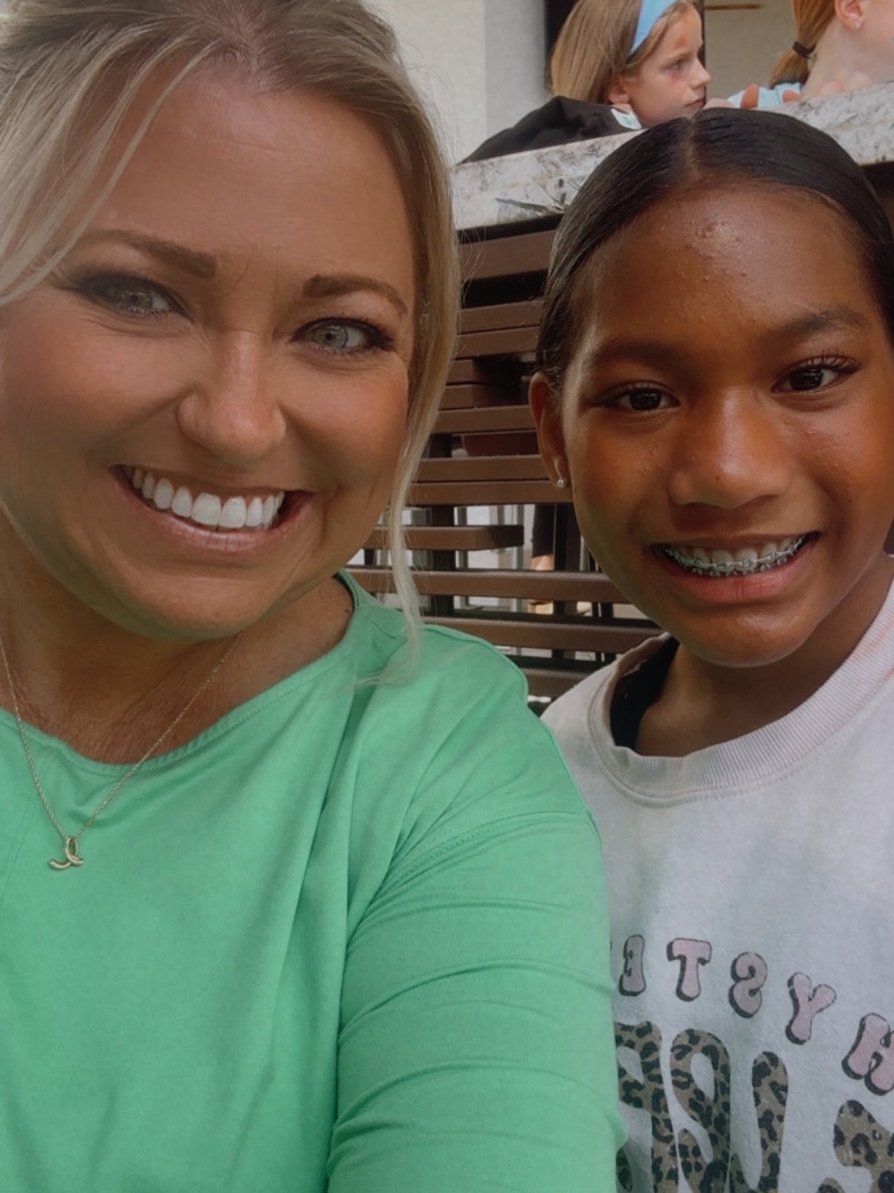 This weekend felt like a full blown reunion tour 🎤 and honestly, I was ready for Andy Cohen to host! 😆⁣
⁣
First stop, Orlando! ☀️ I got to catch up with the O&rsquo;Neill crew and cheer on Hayes at the Magical Classic gymnastics meet. 🤸🏽&zwj;♀️ W