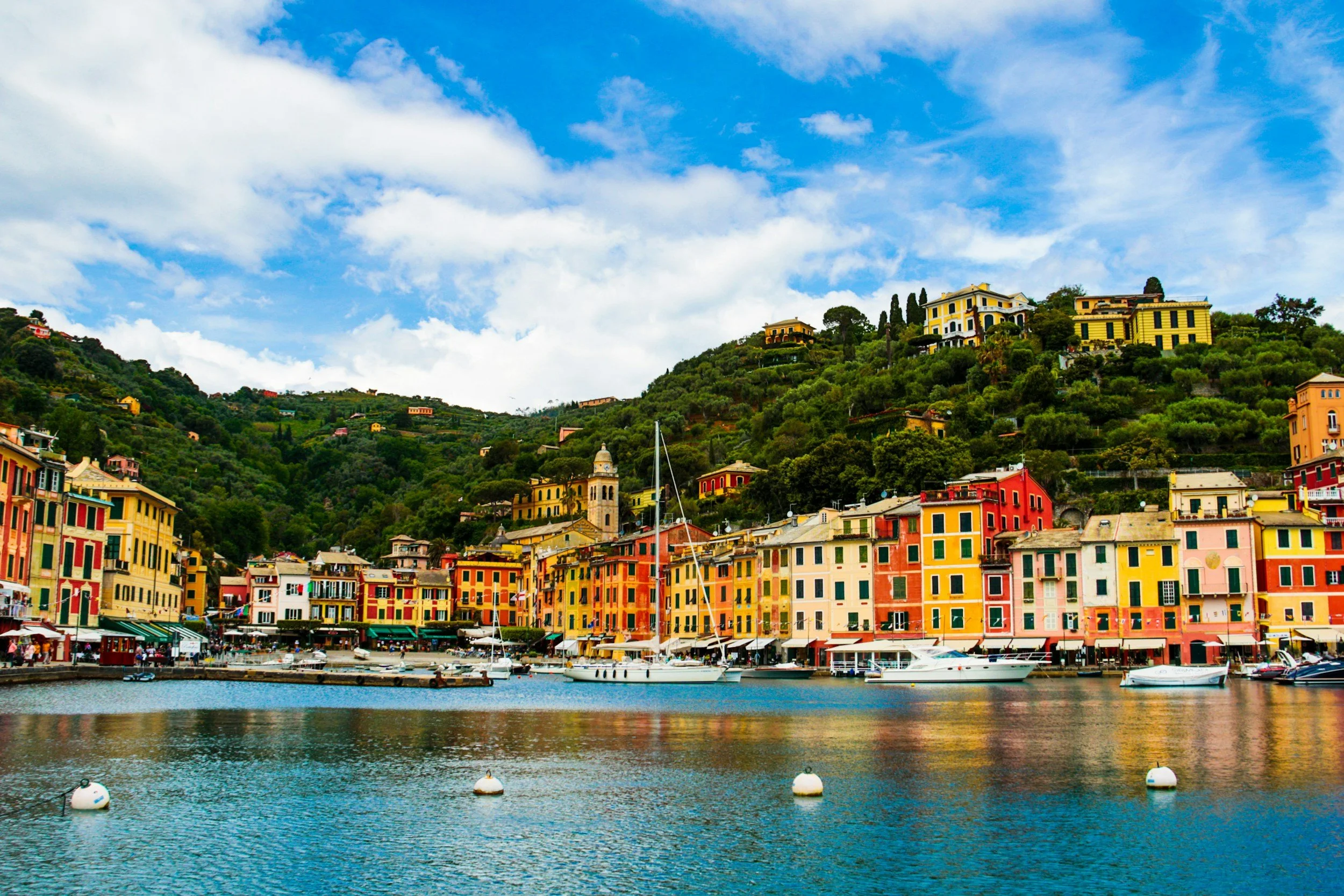 
Genoa is a compelling choice for travelers who want a port city with maritime history, character, and access to Liguria’s coastal beauty. It adds texture and depth to an Italy itinerary for those interested in discovering a destination beyond the us