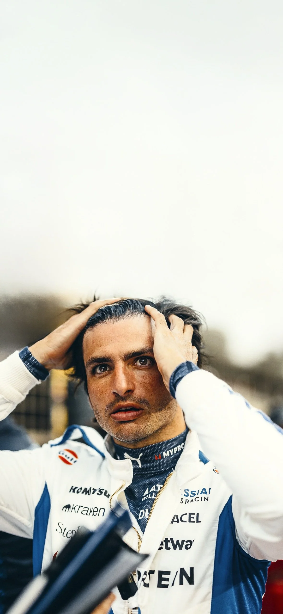 Williams F1 Wallpaper – Carlos Sainz (2025)