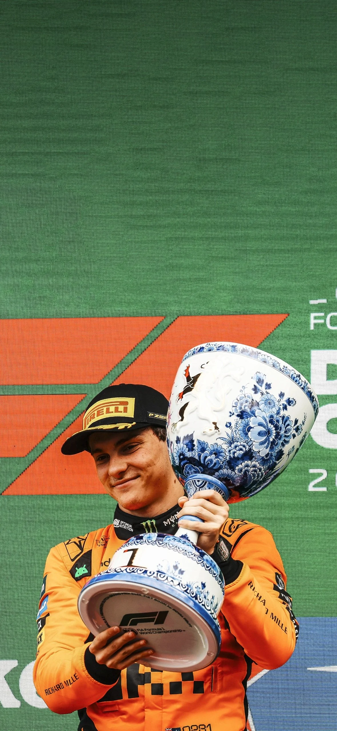 Oscar Piastri McLaren F1 Wallpaper (2025) – Free Download | F1 Ocean