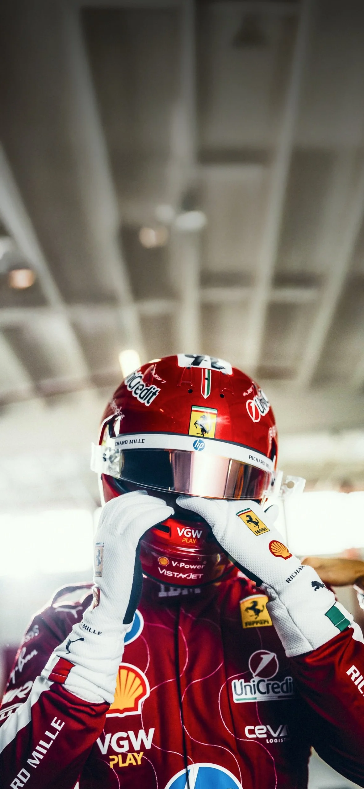 Download a free high-resolution Formula 1 wallpaper of Charles Leclerc driving for Ferrari in the 2025 season. Updated daily by F1 Ocean. Explore the full collection at f1ocean.com . Team: Ferrari Driver: Charles Leclerc Credit: Ferrari