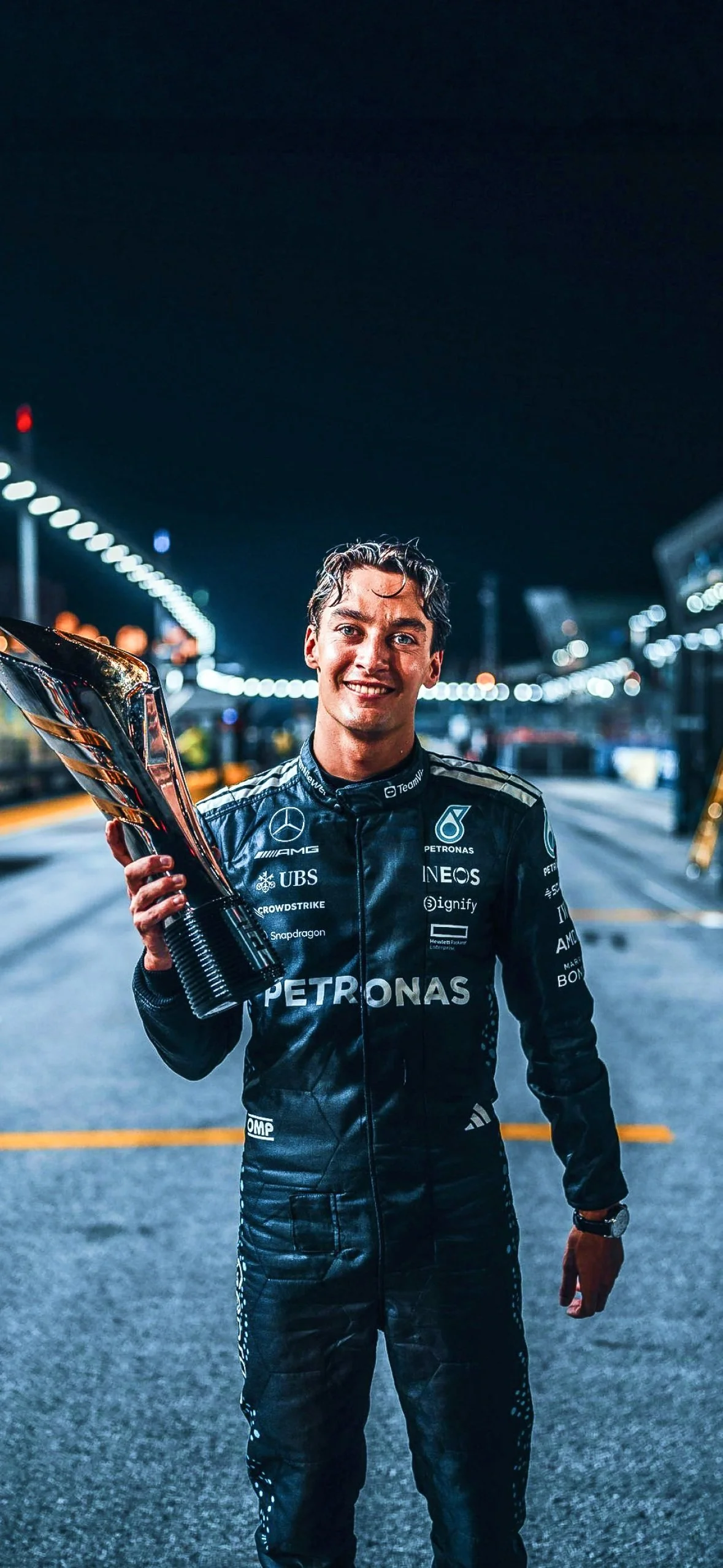 George Russell Mercedes F1 Wallpaper (2025) – Free Download | F1 Ocean