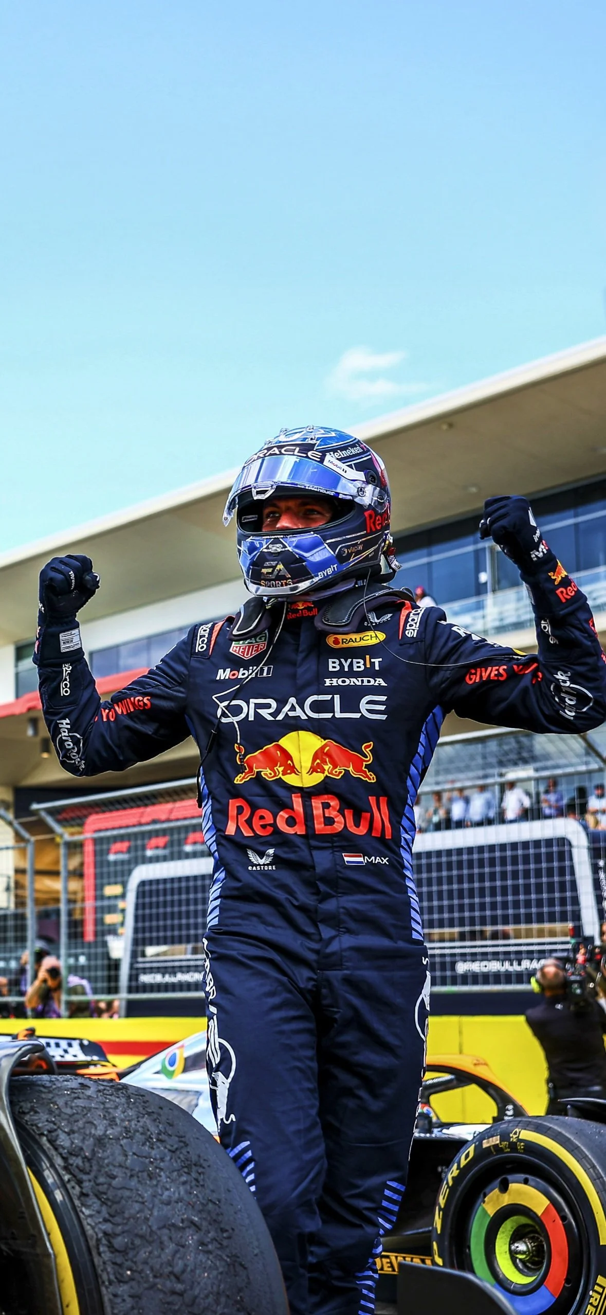 Max Verstappen Red Bull F1 Wallpaper (2025) – Free Download | F1 Ocean