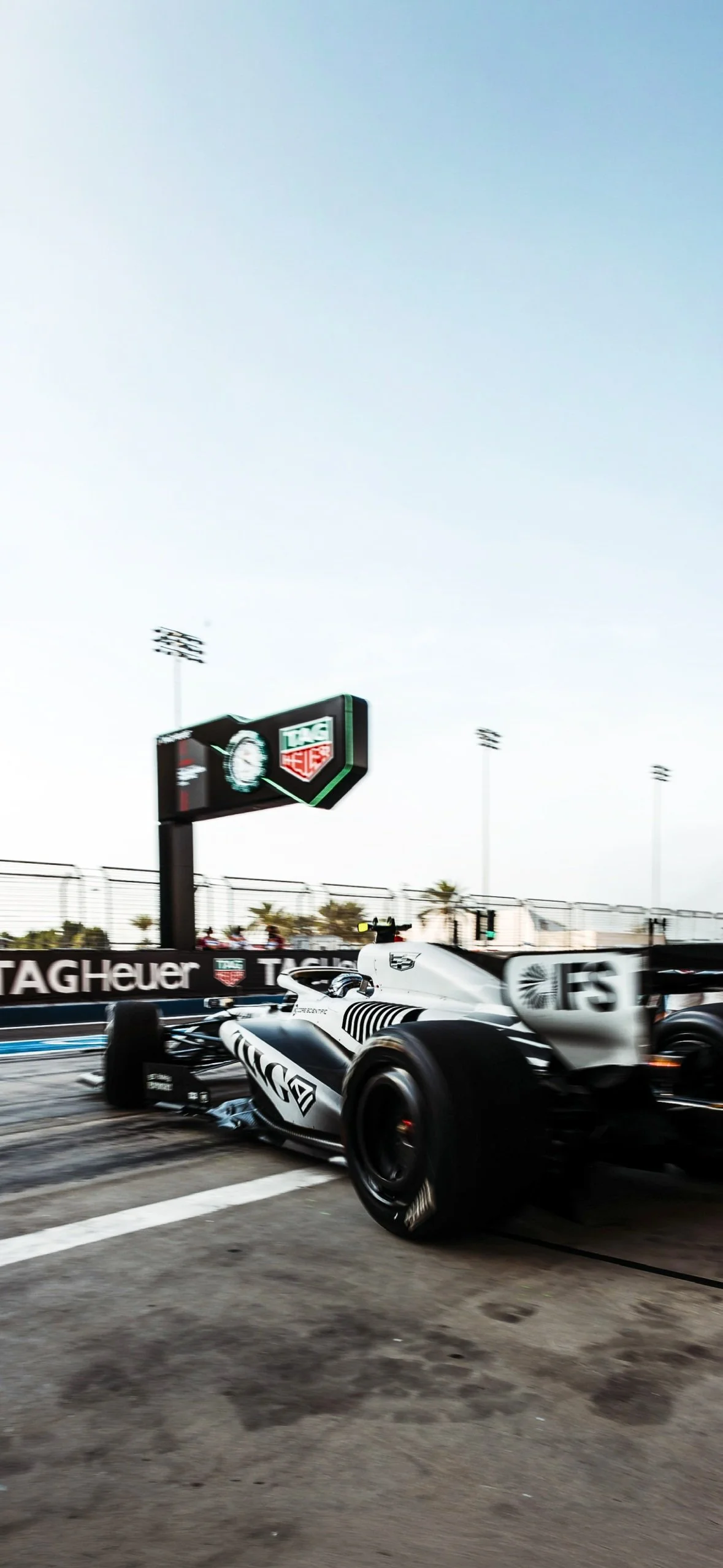 Cadillac F1 Wallpaper (2026) – Free Download | F1 Ocean
