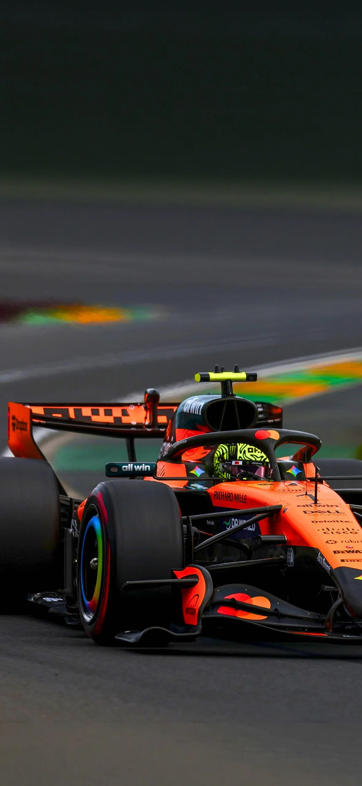 Lando Norris McLaren F1 Wallpaper (2026) – Free Download | F1 Ocean