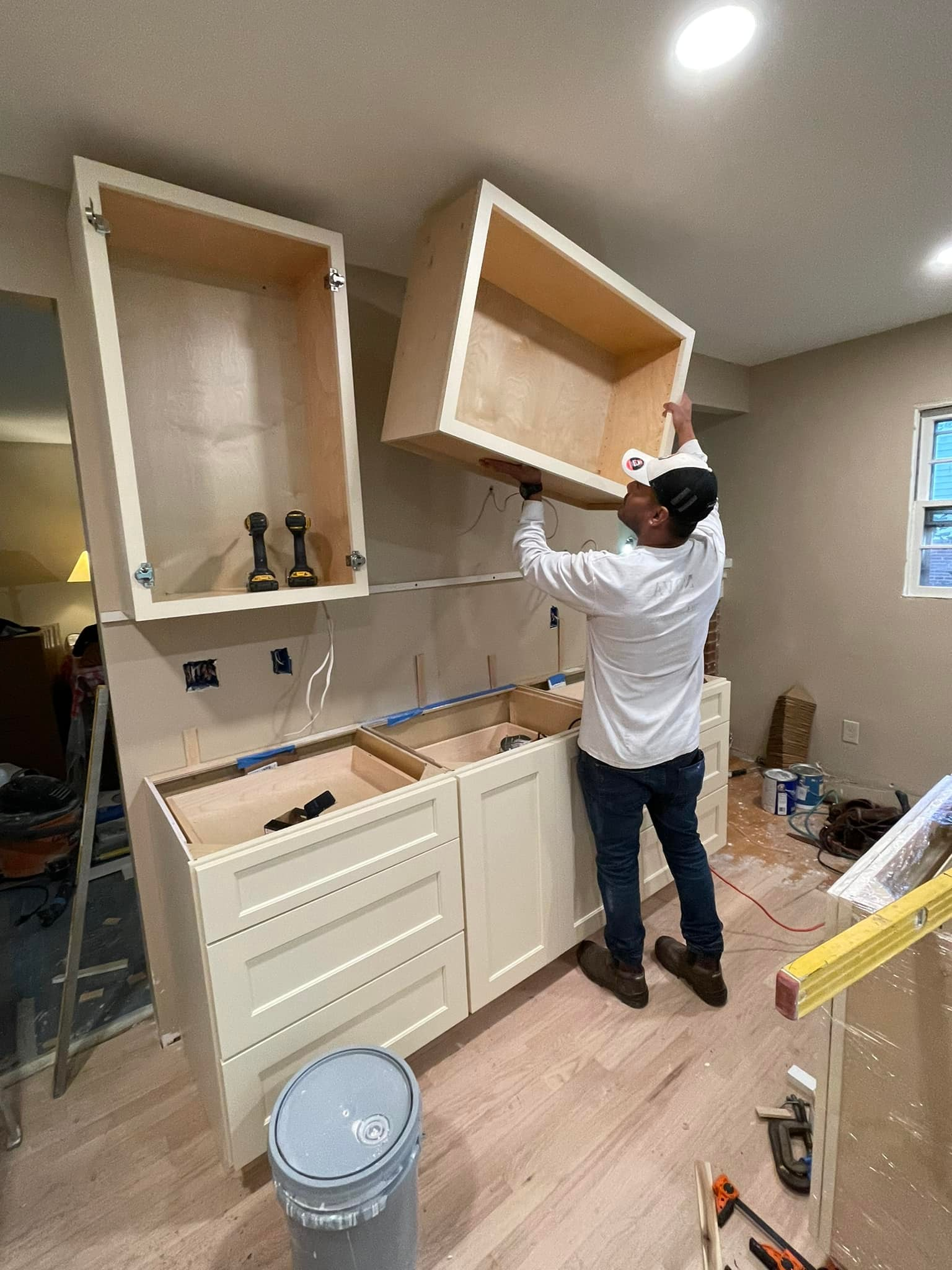 Oranssi project: wraparound deck