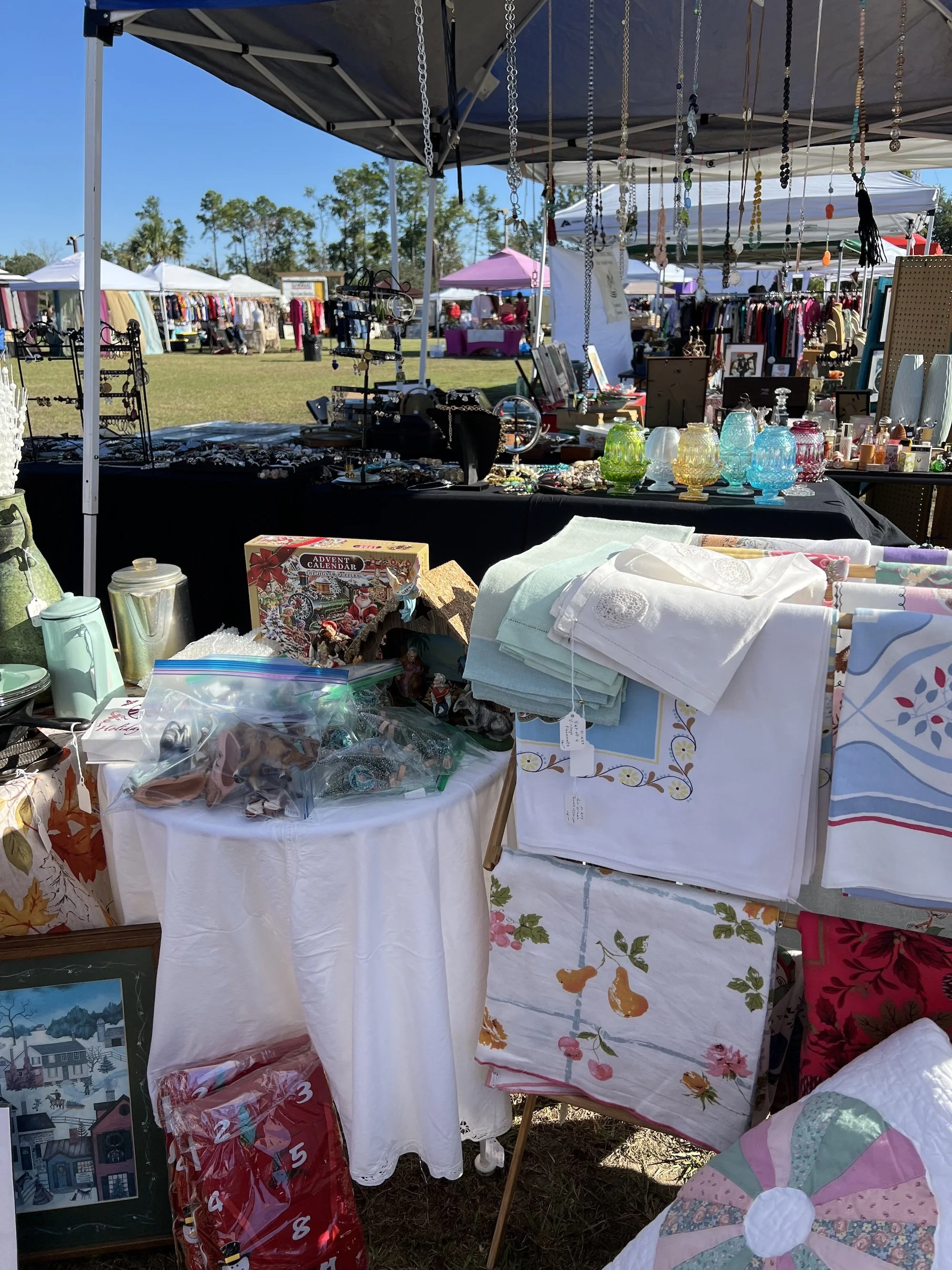 Pickers Hullabaloo Flea Market