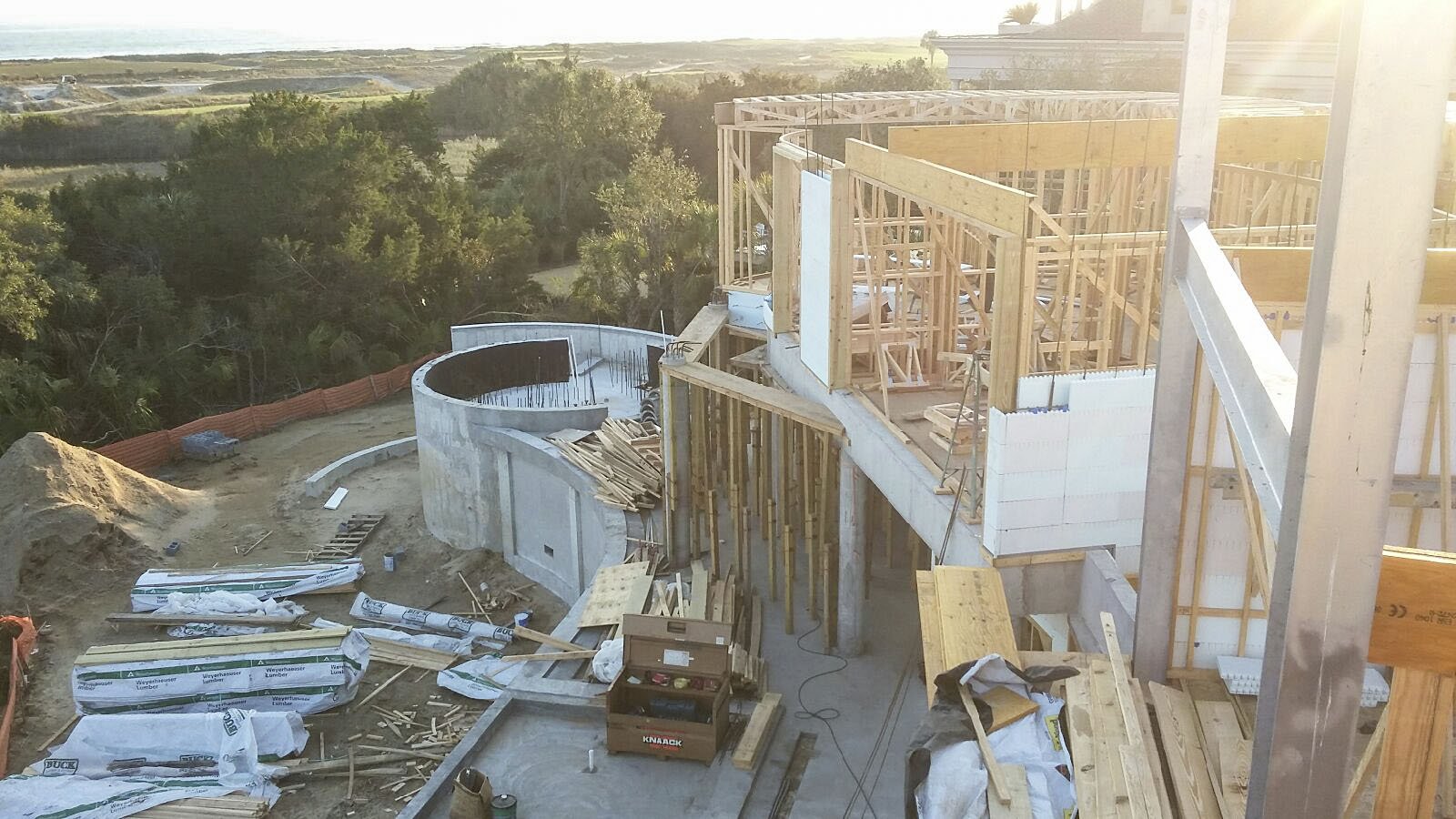 High End Custom Beach House 7.jpg