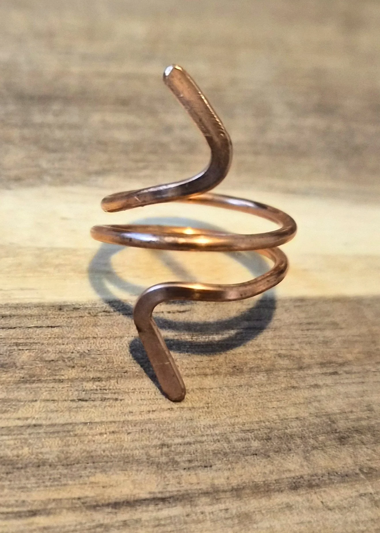 Zigzag ring