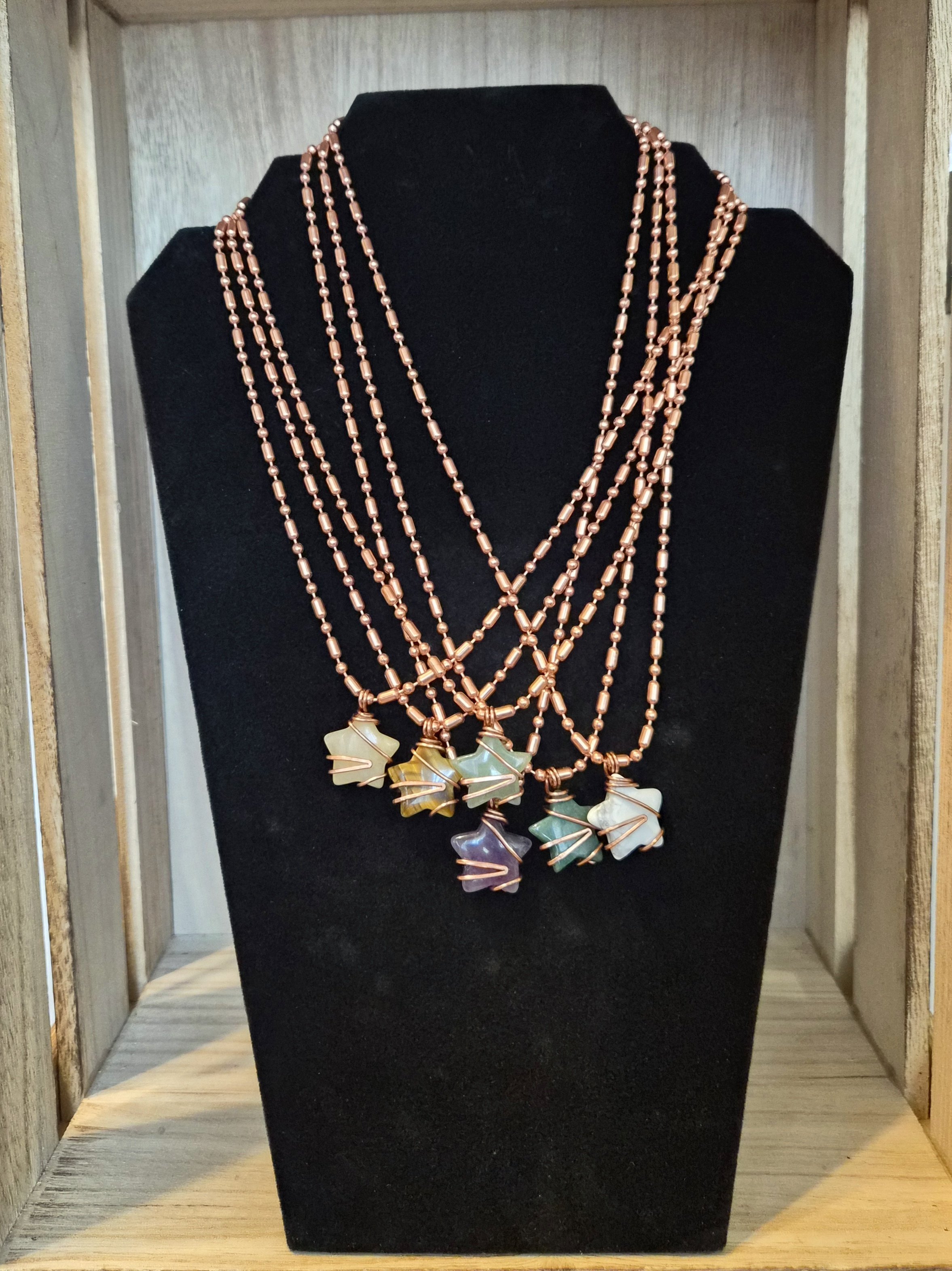 Mini crystal star pendants
