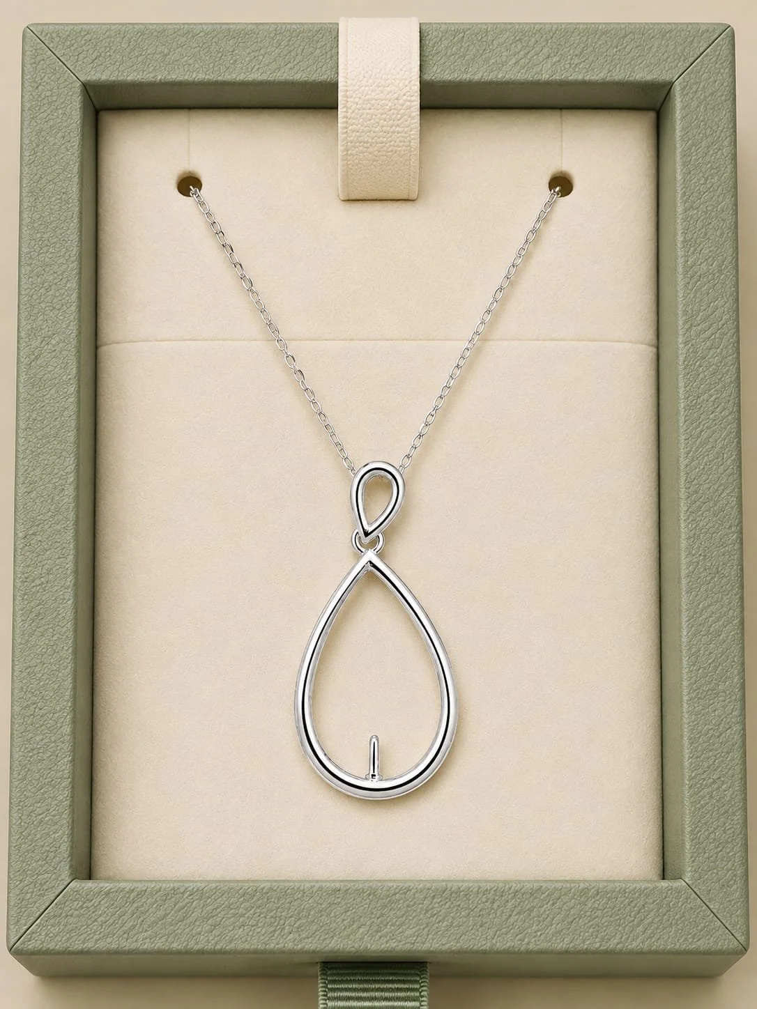 The Teardrop Pendant