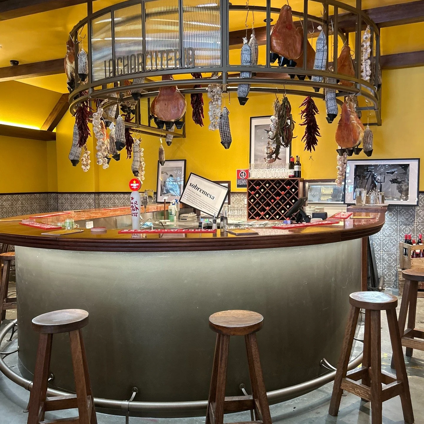 Over 30 fully functioning hawker kitchens over a 16 week program.

Designed, planned and delivered &mdash; right in the heart of Sydney&rsquo;s iconic Hay Street Markets.

Built for speed. Crafted for flavour. Engineered for safety.

Every kitchen ta