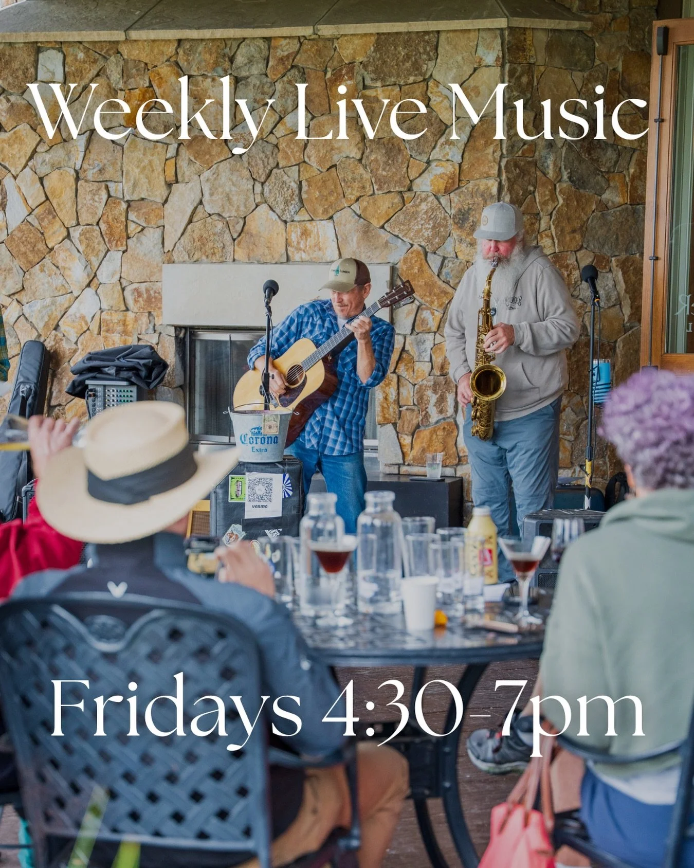 Live music is lighting up the patio again this summer! 🎶🎸⛳️ Catch live performances at the grill Fridays 4:30-7pm this summer season!