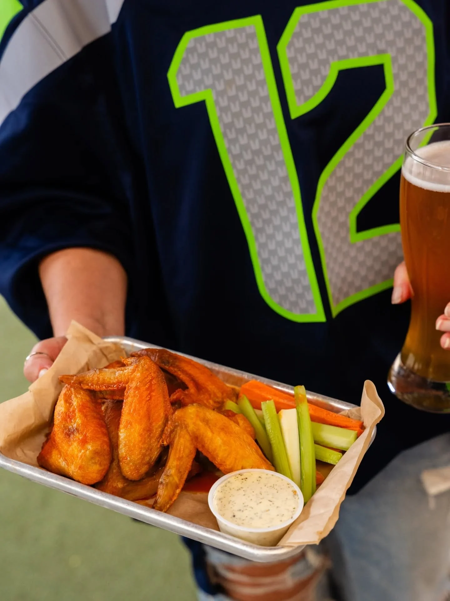 Pumped for tonight's (12/18) Seahawks game!!! 💚🏈 Stop by our Haus and cheer like you mean it. We'll have raffles going throughout the game!

#gohawks💙💚 #raffle #football #sportsbar #seattle