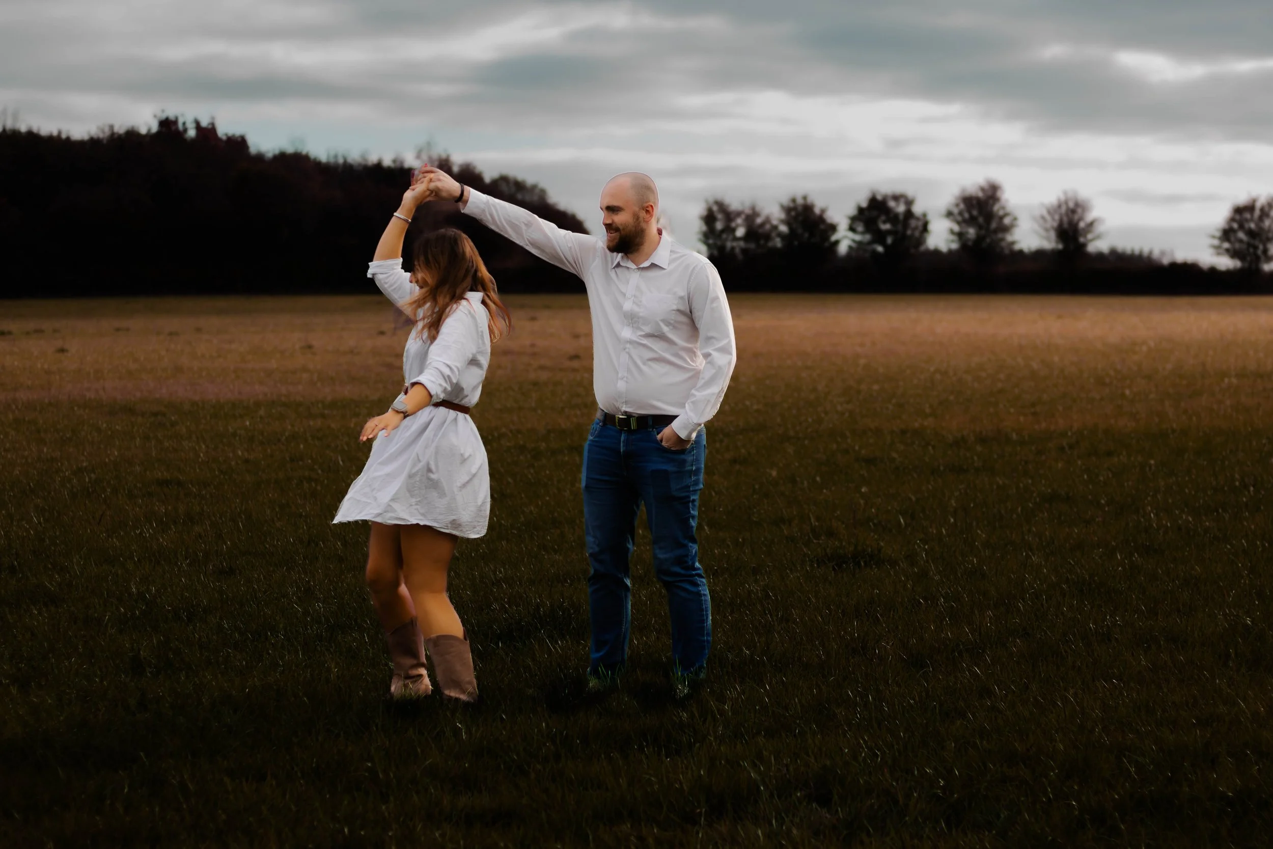 Elisha and Willow-2.jpg