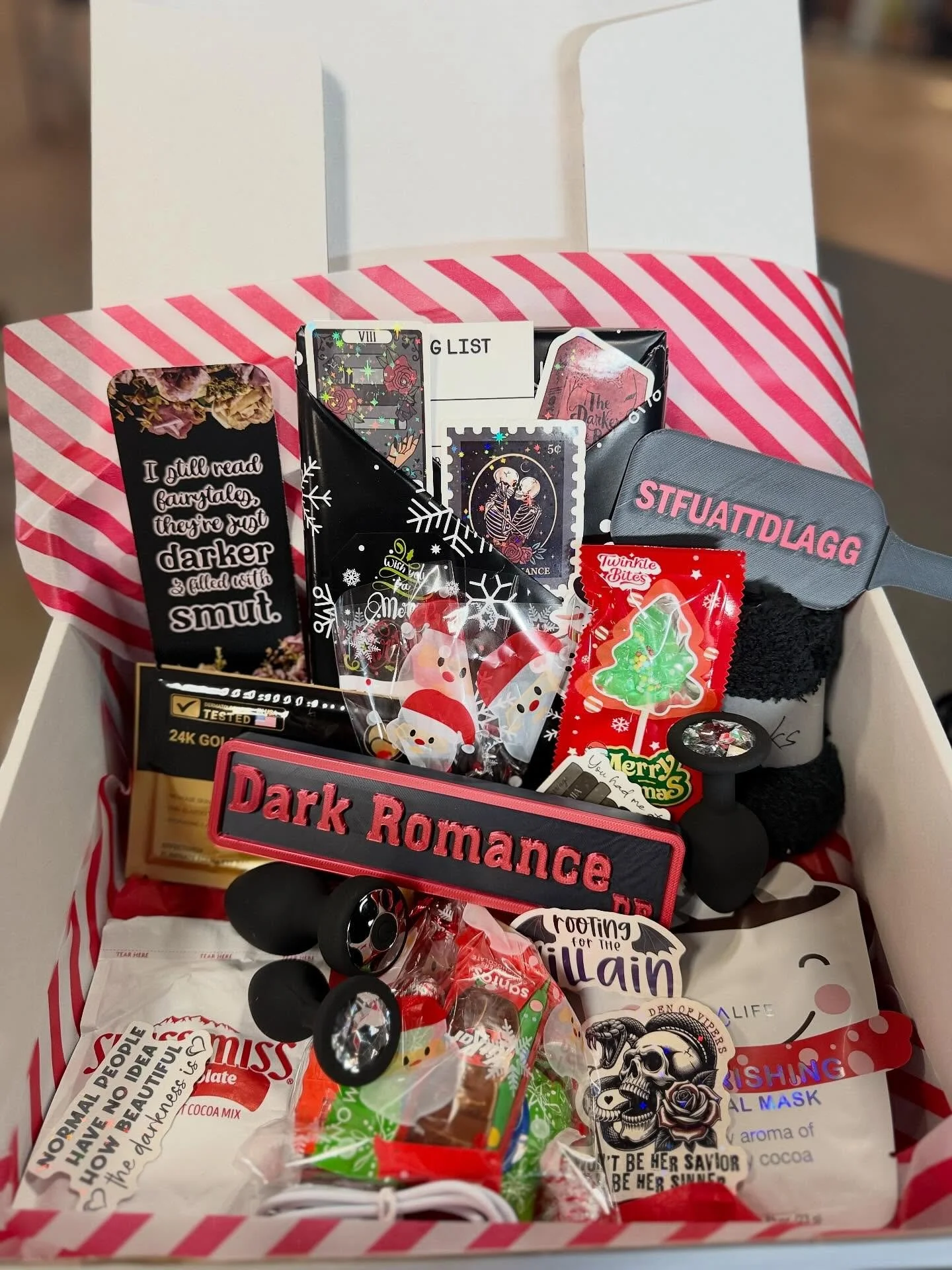 I know it&rsquo;s November 1st, but we&rsquo;ve been working on these for a while now! Our Spicy/ Dark Romance Christmas boxes are now available for preorder on our website! In store we will have a few made up. All preorders come pre wrapped and read