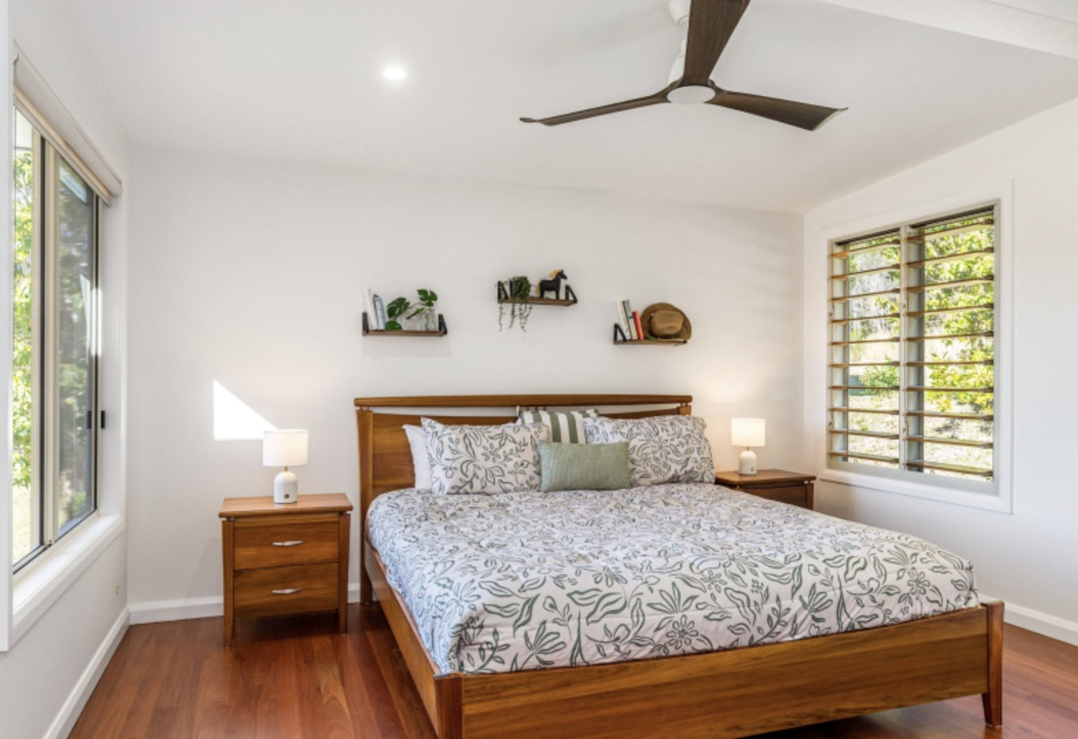 Cottage - Private Room (King Bed) $1,650AUD