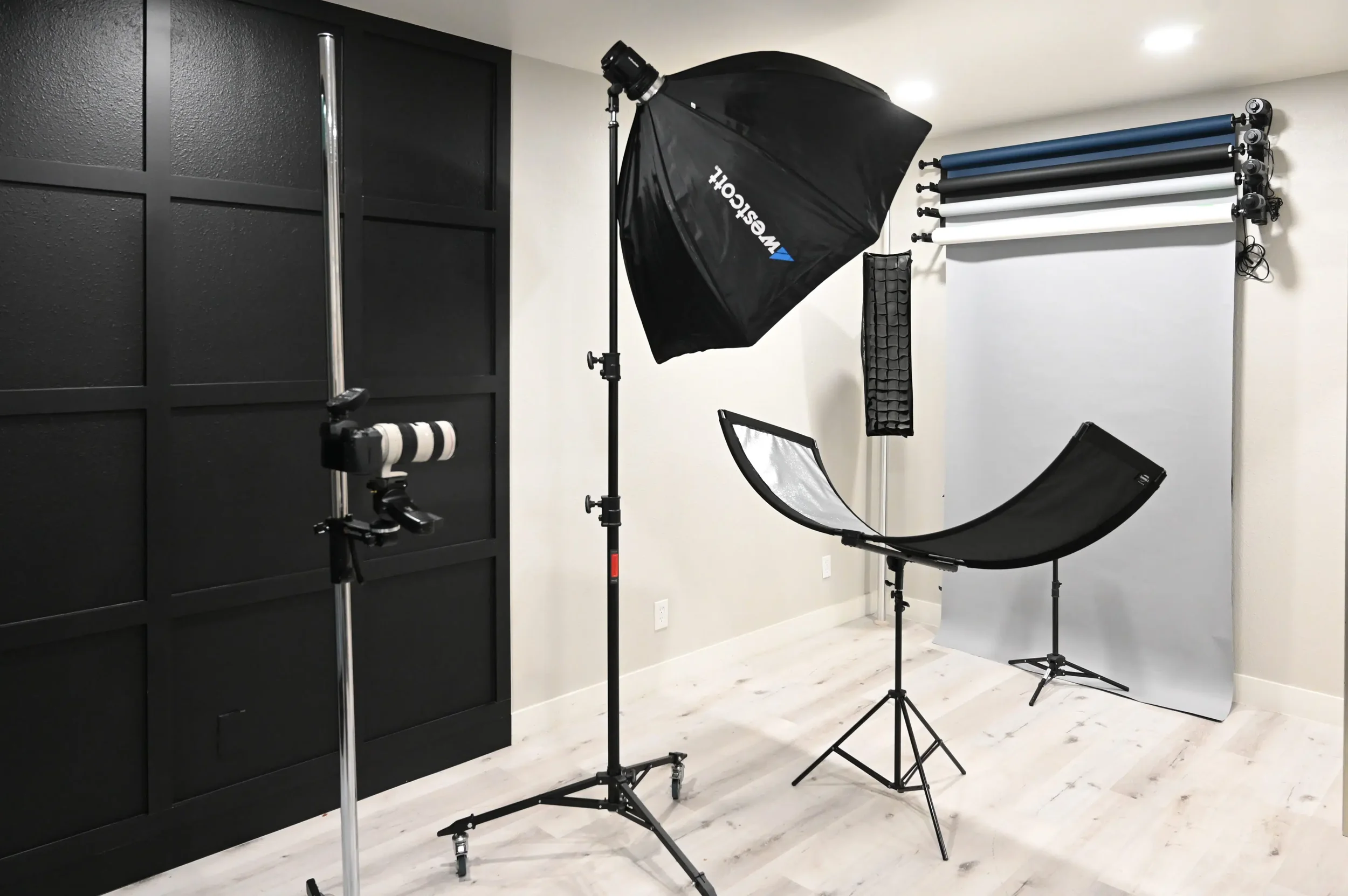 Executive headshots Austin near me, Creative branding photos ATX near me, Studio portraits Austin near me, Location headshots ATX near me, Professional headshots Austin near me, Small business branding ATX near me