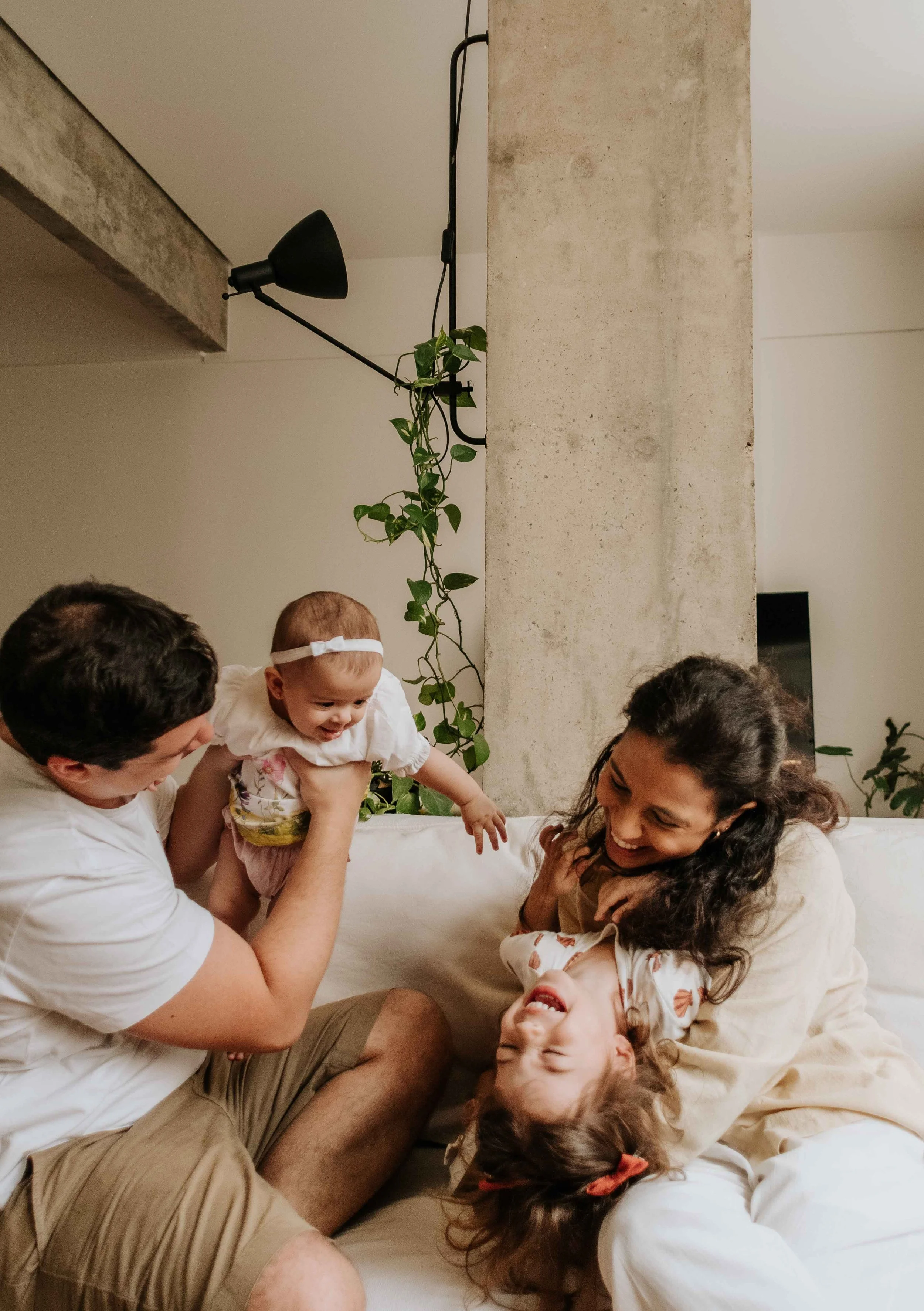 ensaio-família-camila-em-casa-ana-b-fotografia-embaixa-129.jpg