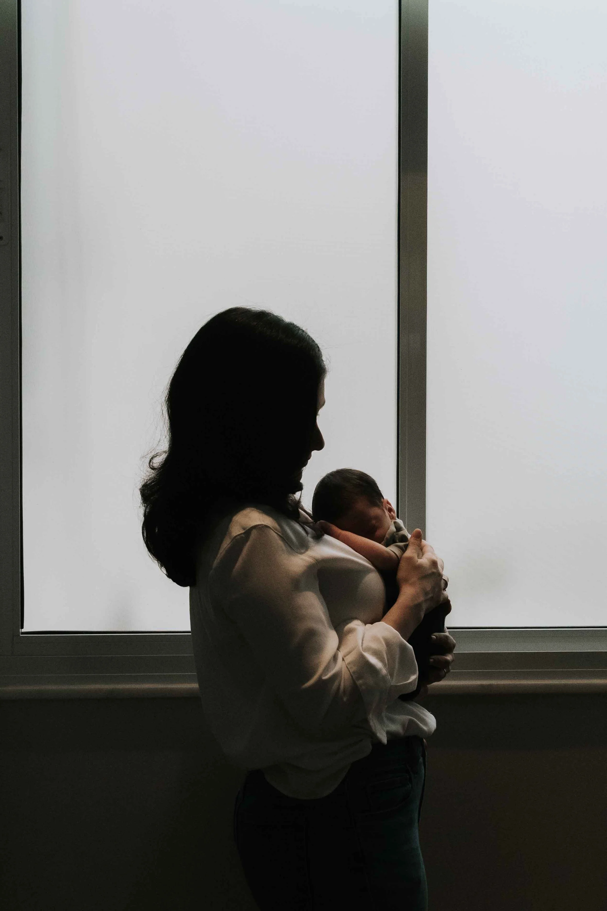 ensaio-newborn-em-casa-julia-bruno-embaixa-76.jpg