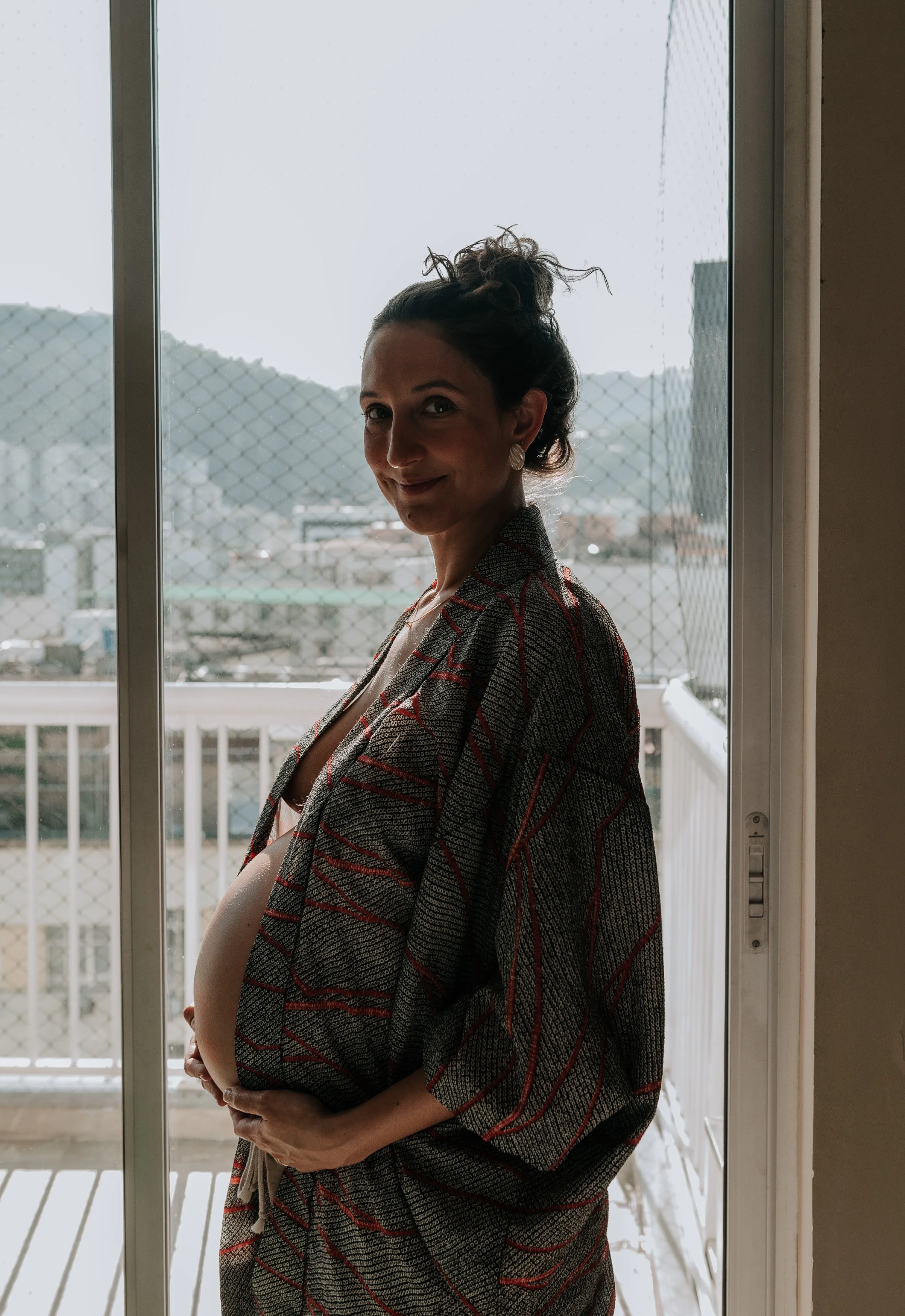 letícia-guimarães-ensaio-de-gestante-em-casa-ana-b-fotógrafa-134.jpg