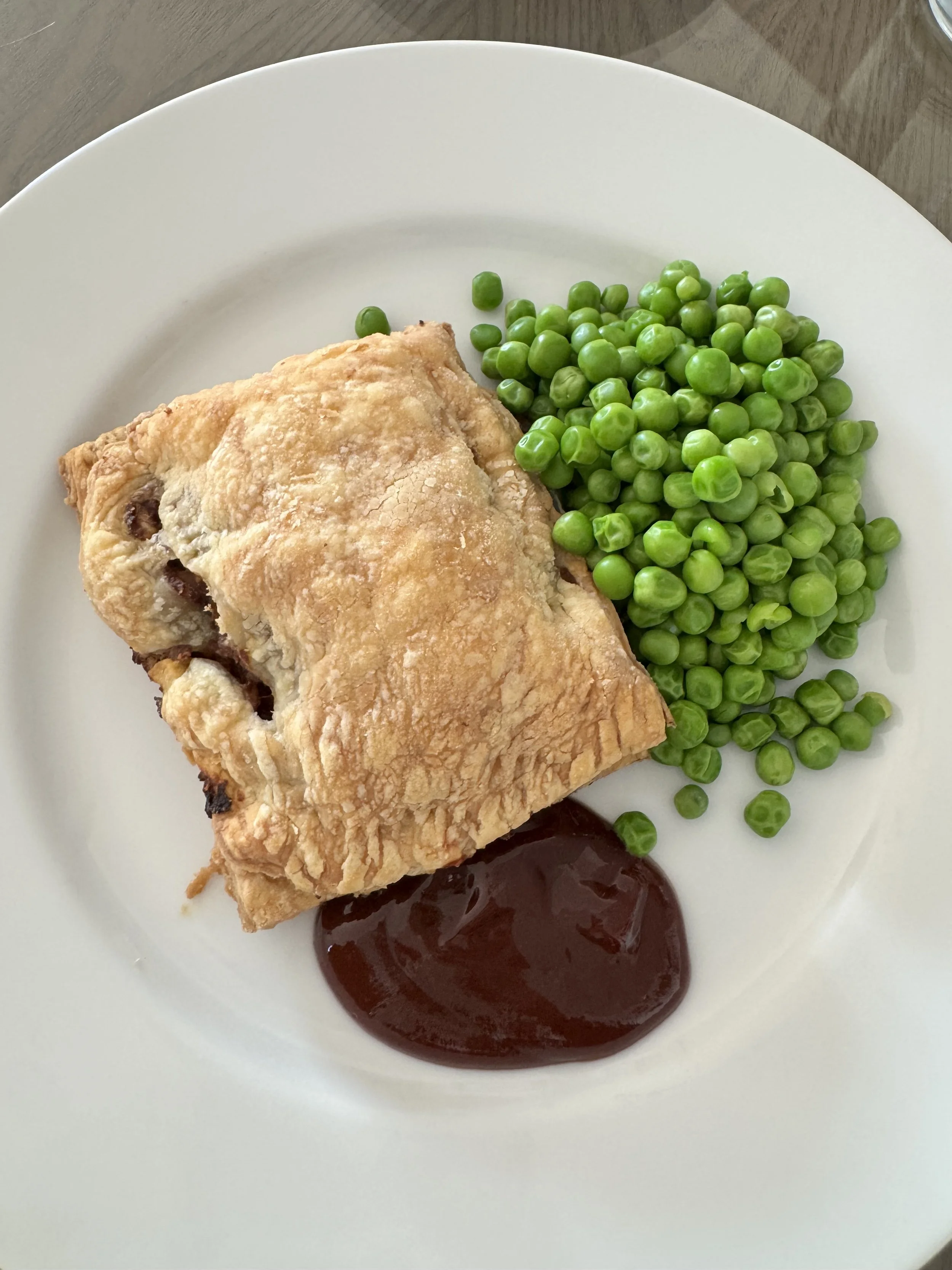 Vegan“Meat” Pies