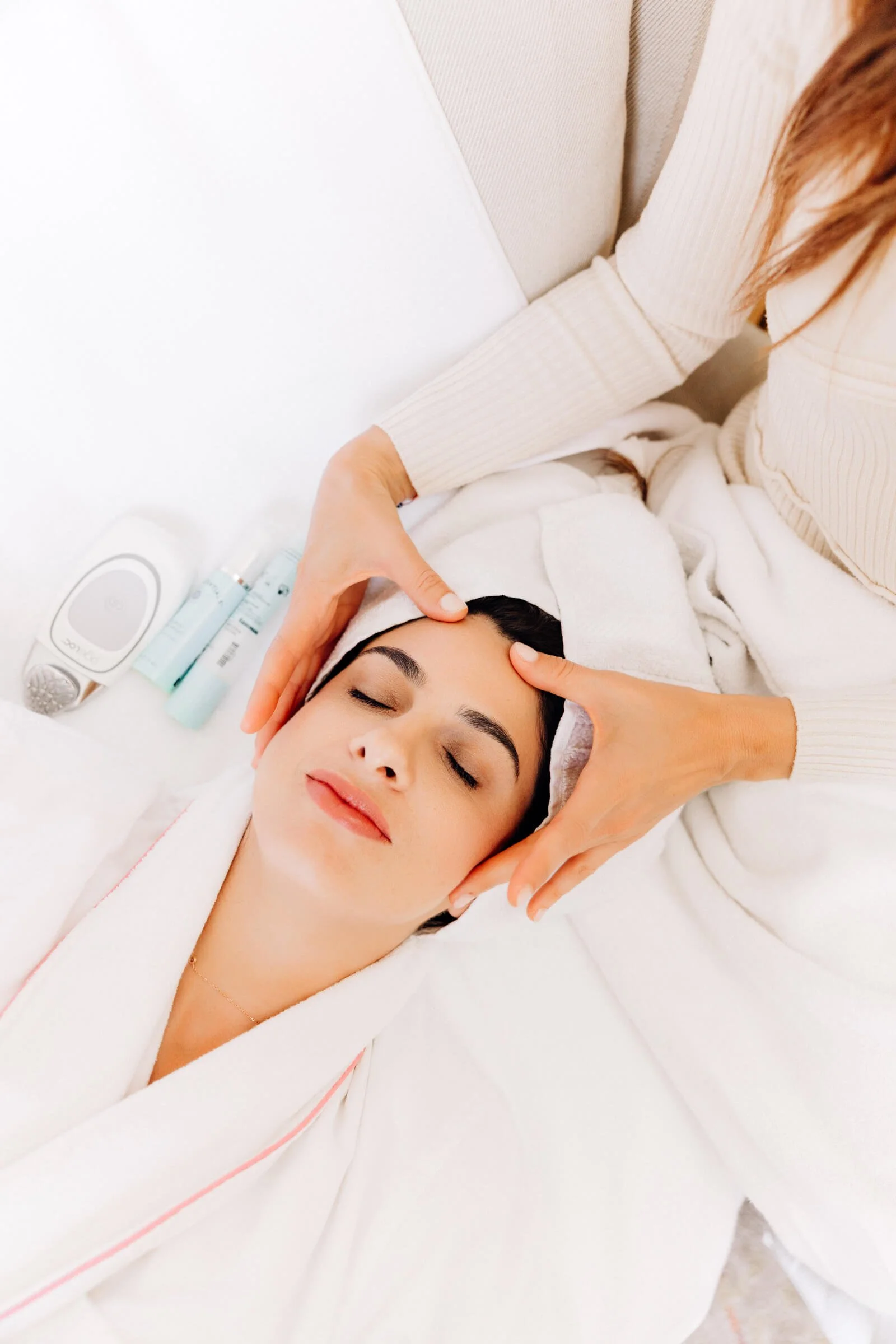 Luxury at-home facial treatment in London by celebrity facialist Daniela Nikolova.