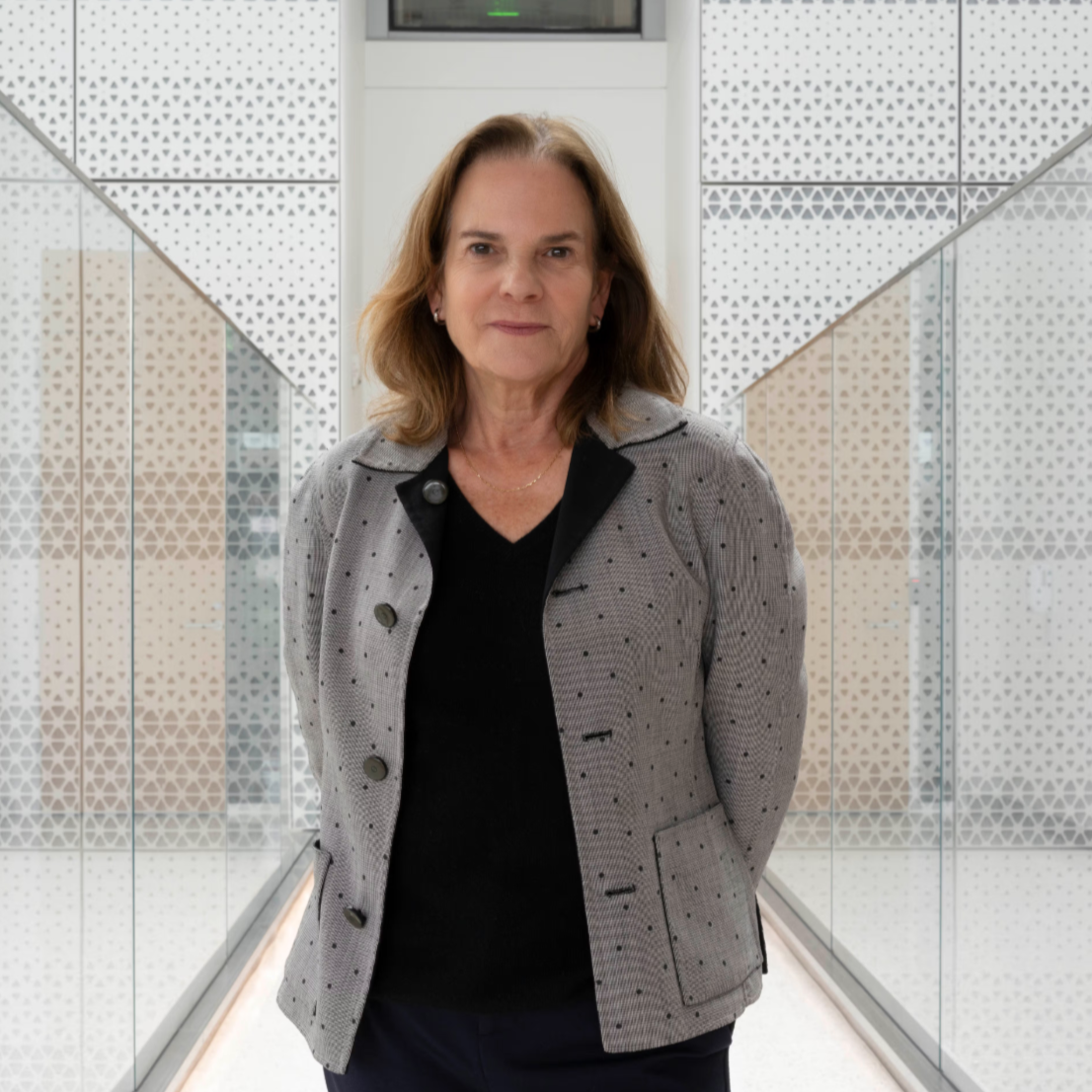 KRISTINE YAFFE ON THE EPIDEMIOLOGY OF DEMENTIA AND COGNITIVE AGING | Beyond Noise Issue 03 | Photography by Lucas Foglia