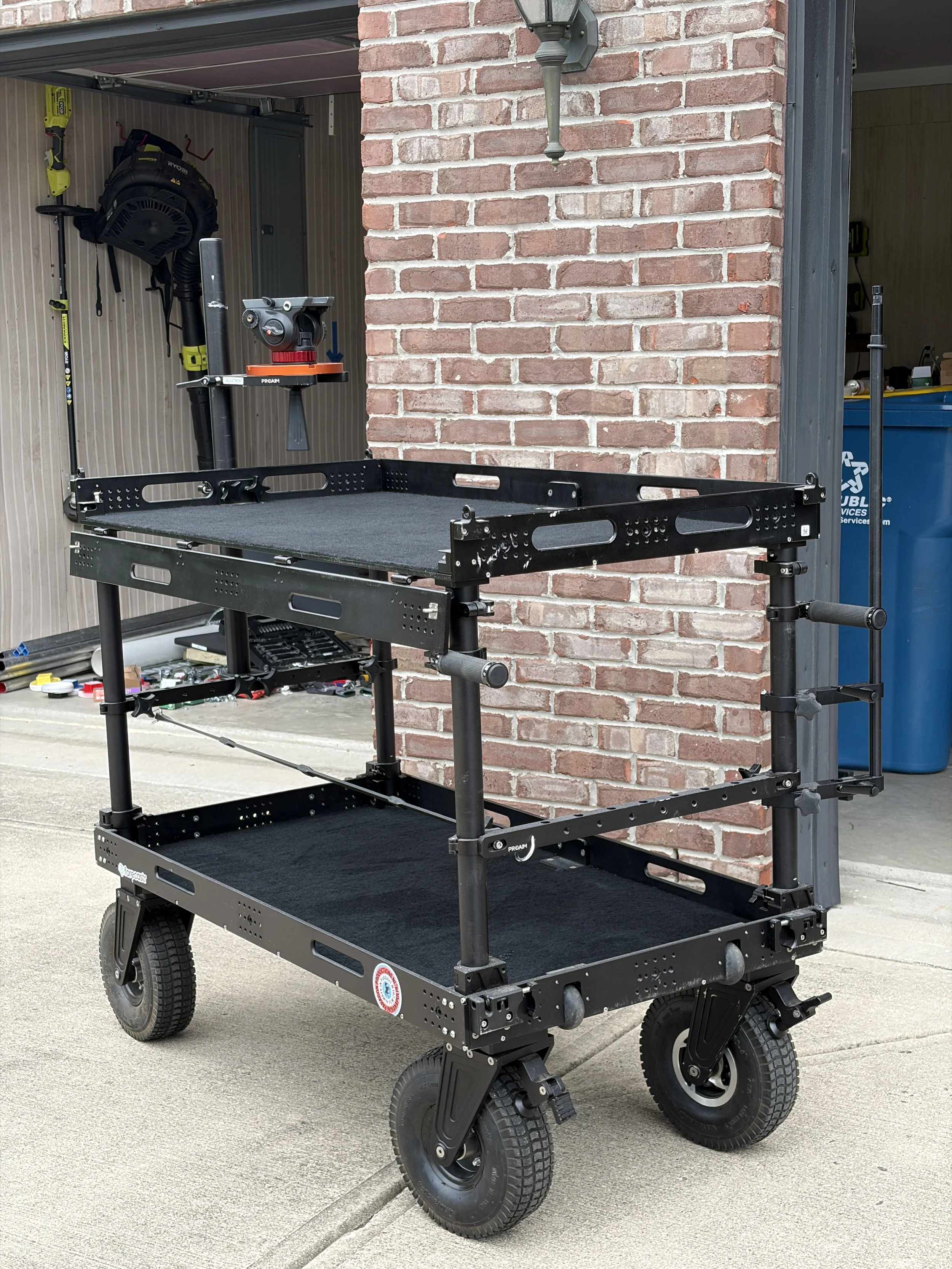 Proaim atlas v2 camera cart. Inovativ camera cart style with mitchell mount and baby pin rod for an Indianapolis 1 ton grip truck