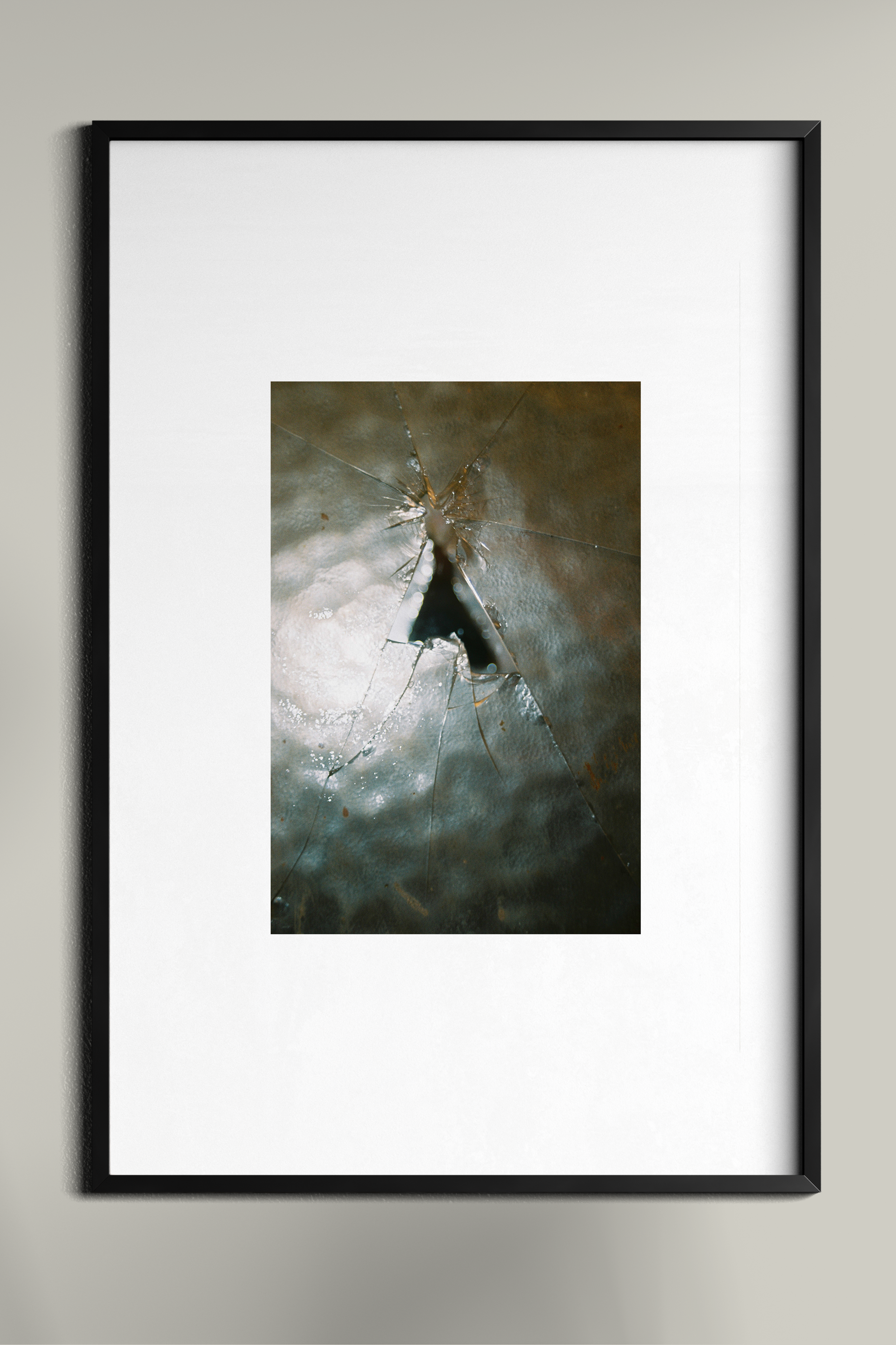 Poster Frame In Room Mockup28.png