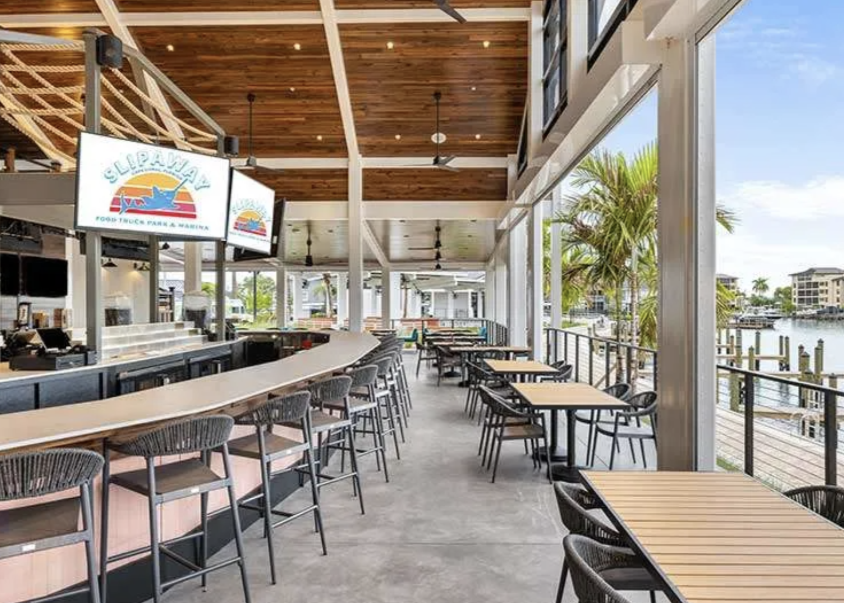 Slipaway - Food Truck Park & Marina