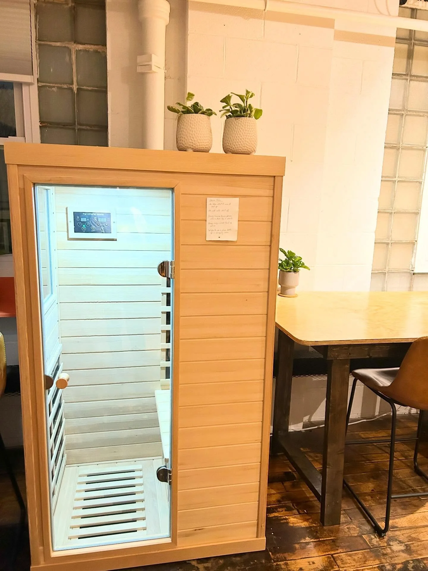 Day 7 of what makes Parlor 
✨ different ✨

🪴 A sauna! 
When we said ✨Nordic inspired ✨
We really meant it. Our one person far infrared sauna is perfect for a little health break or to warm those bones on a chilly day

🪴 Girl temperature! 
We keep o