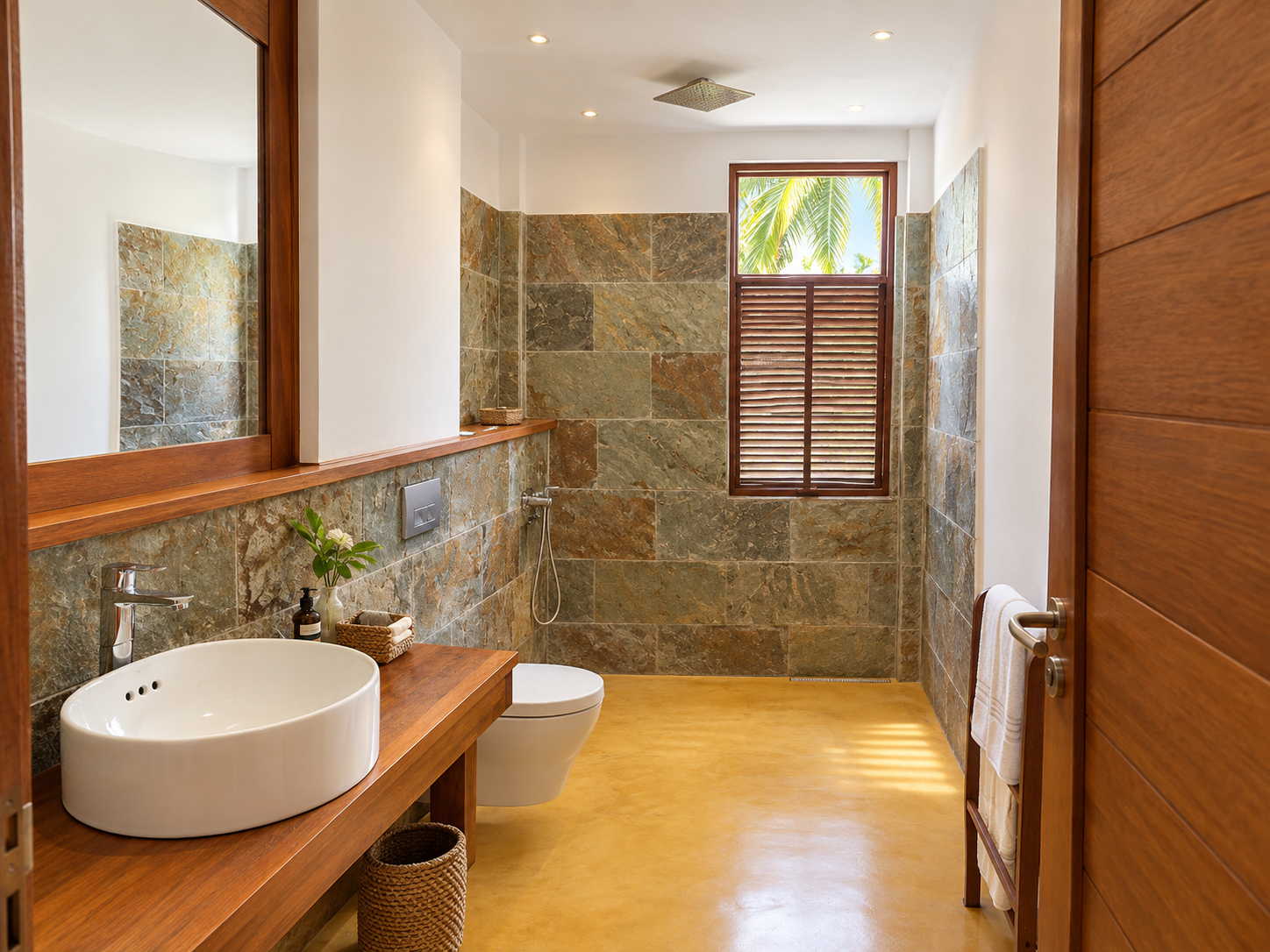 Bathroom Ocean View & Beachfront.png