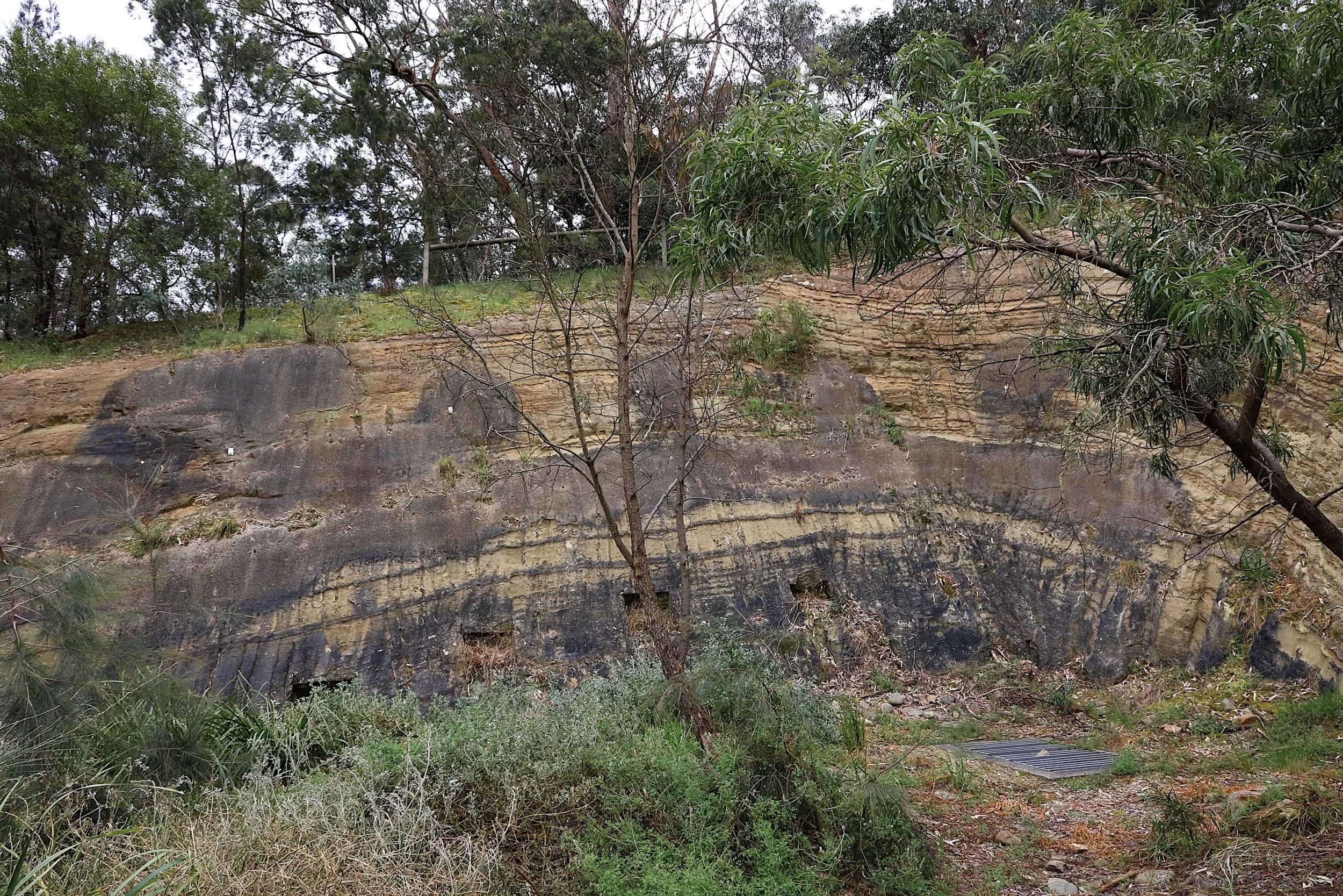 Possible sandstone at the Eastlink ventilation stack at Deep Creek Road